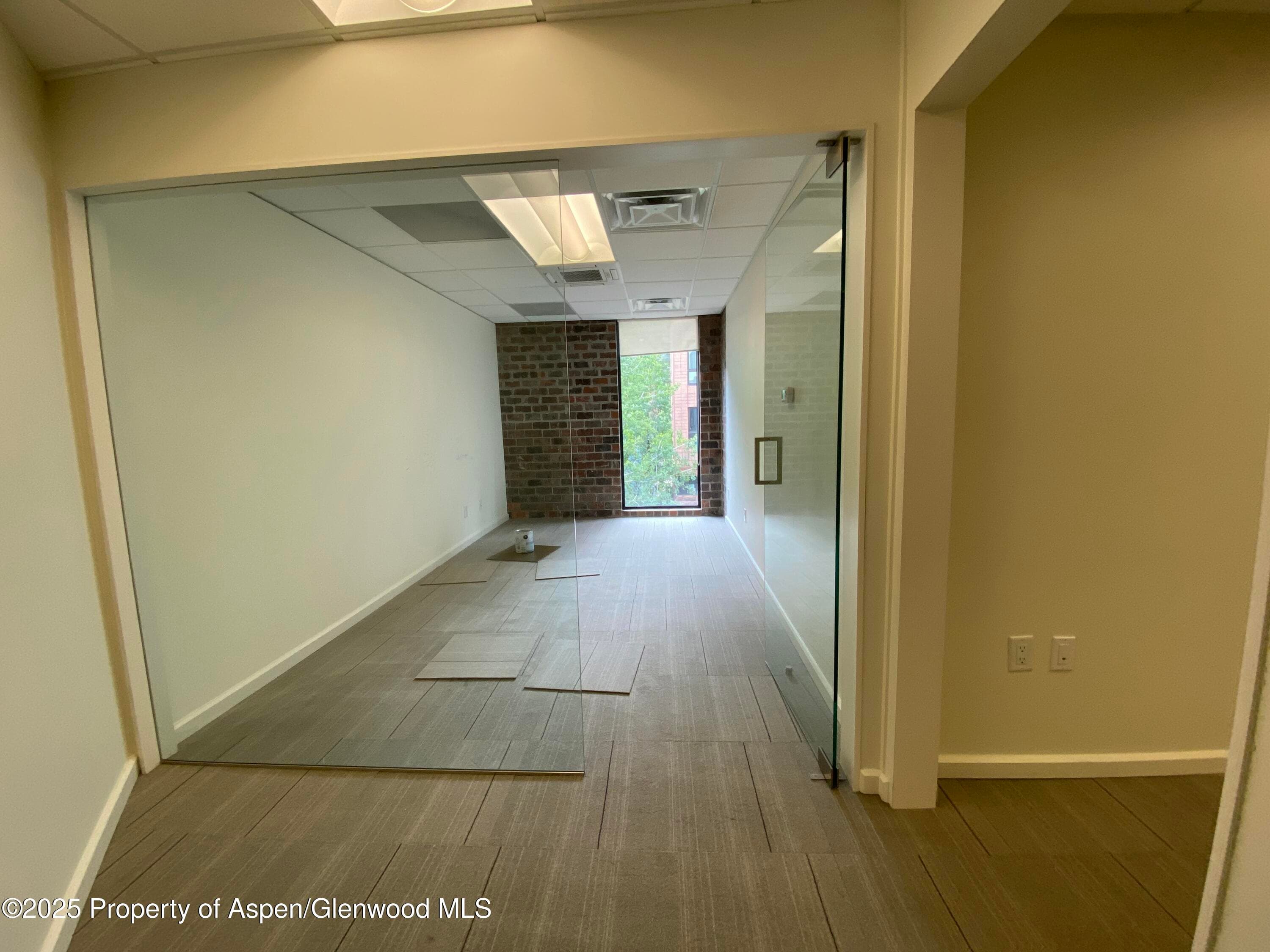 420 E Main Street 200, Aspen, CO 81611 - Photo 5
