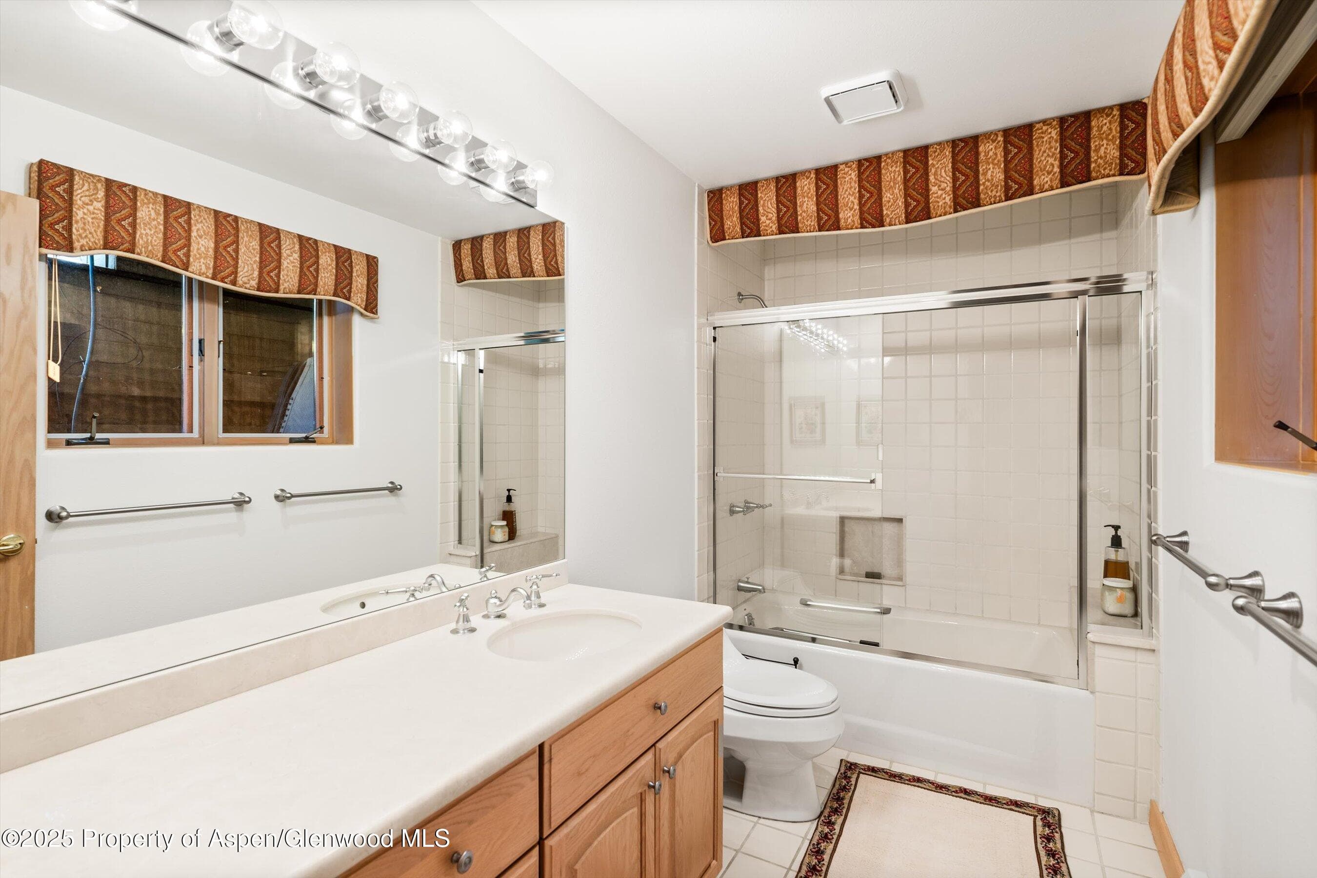333 W HOPKINS Avenue, Aspen, CO 81611 - Photo 15