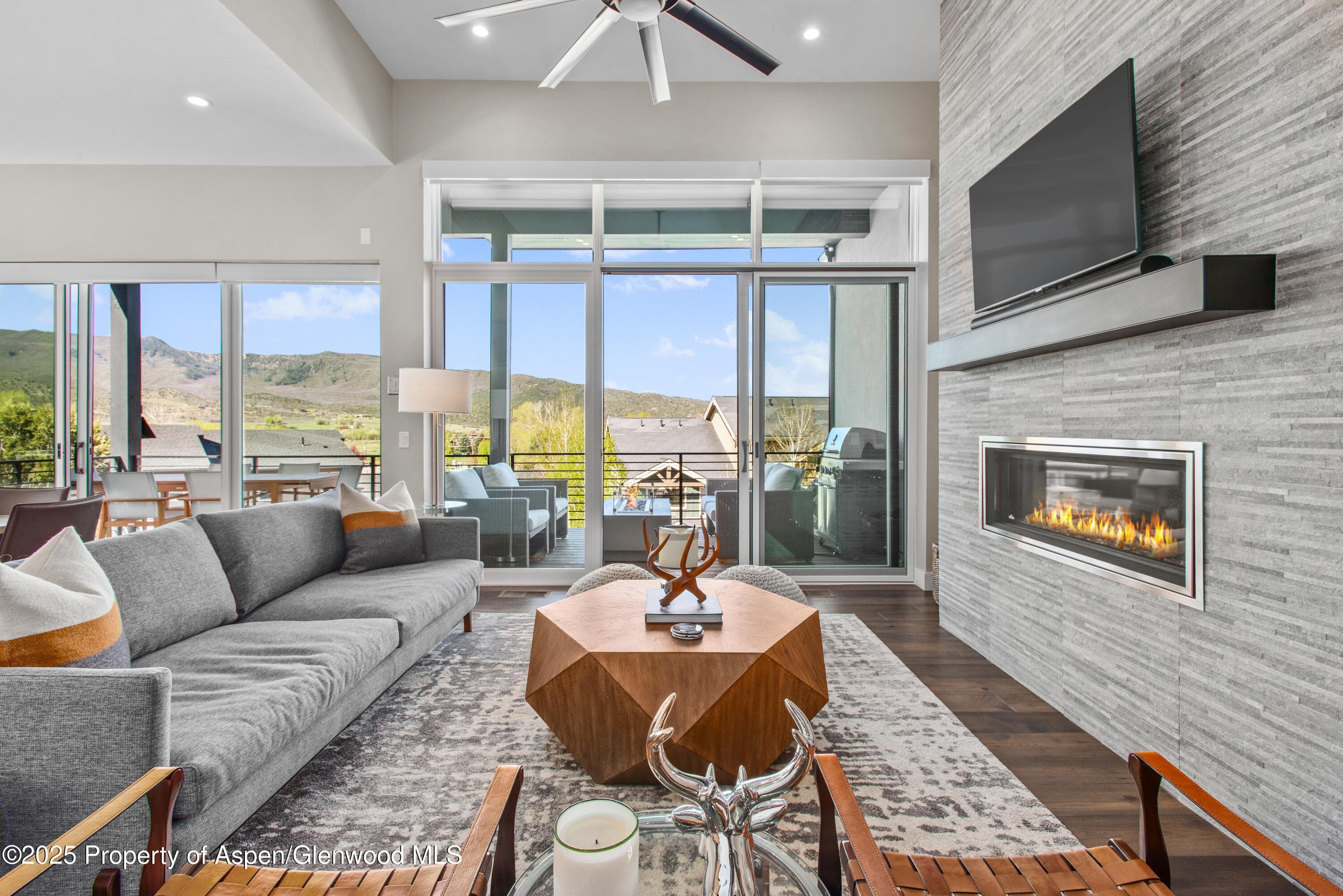 236 Overlook Ridge, Basalt, CO 81621 - Photo 2