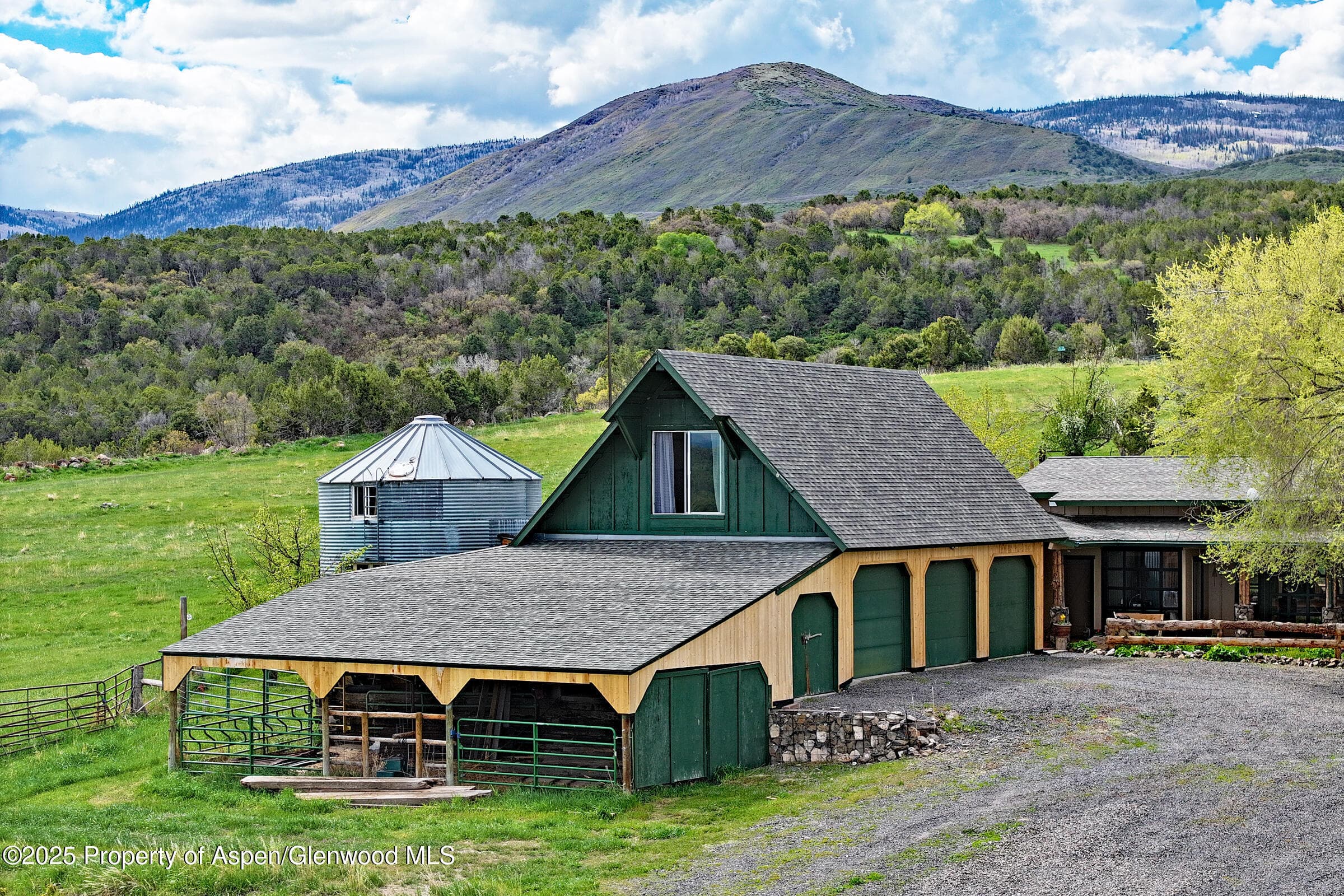 10491 54 7/10 Road, Molina, CO 81646 - Photo 4