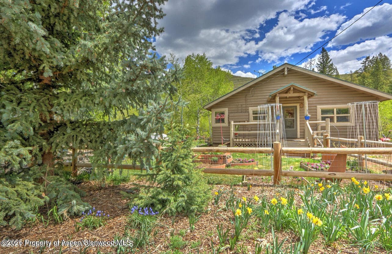 Property - Photo 2