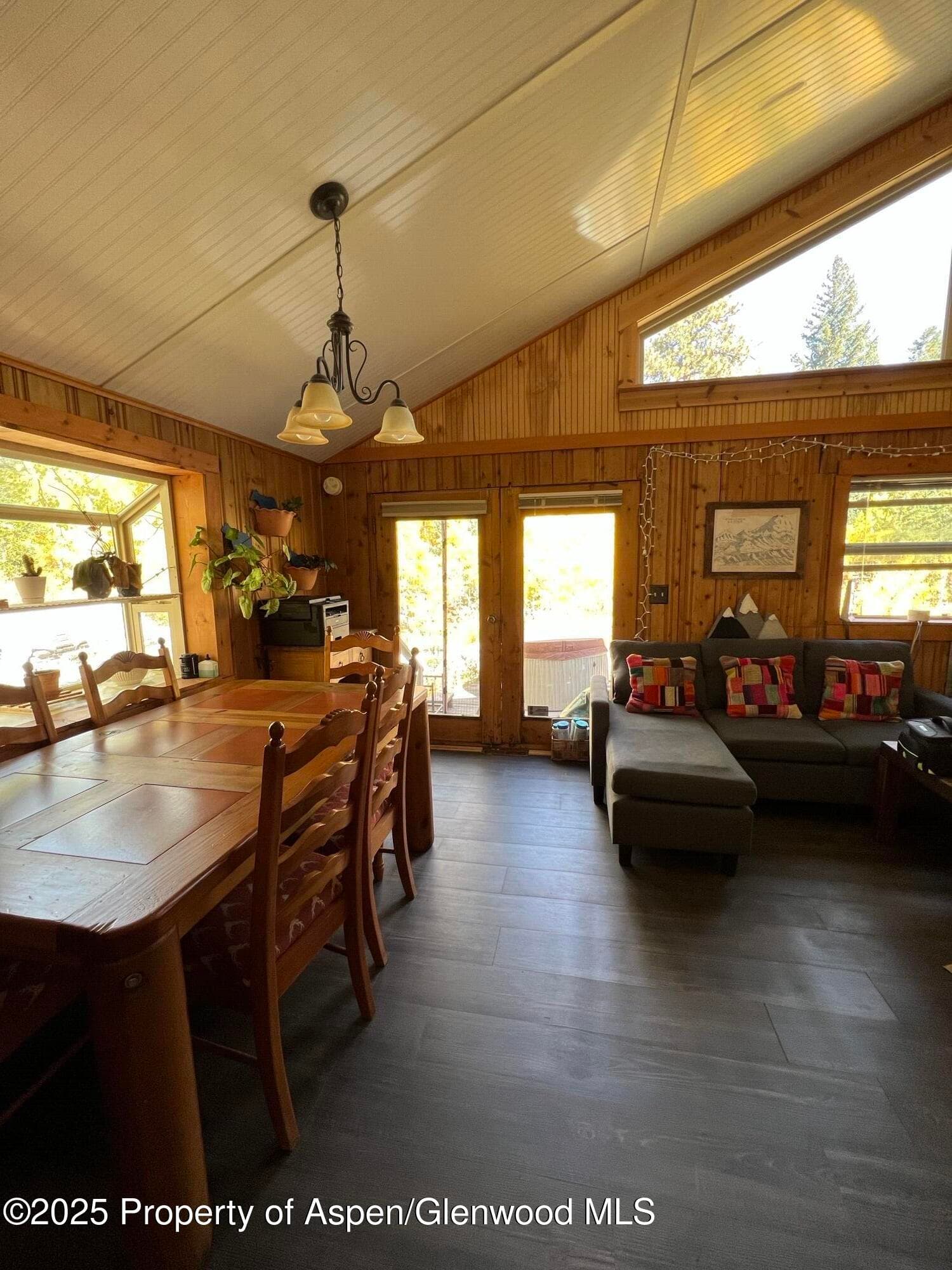 Property - Photo 11
