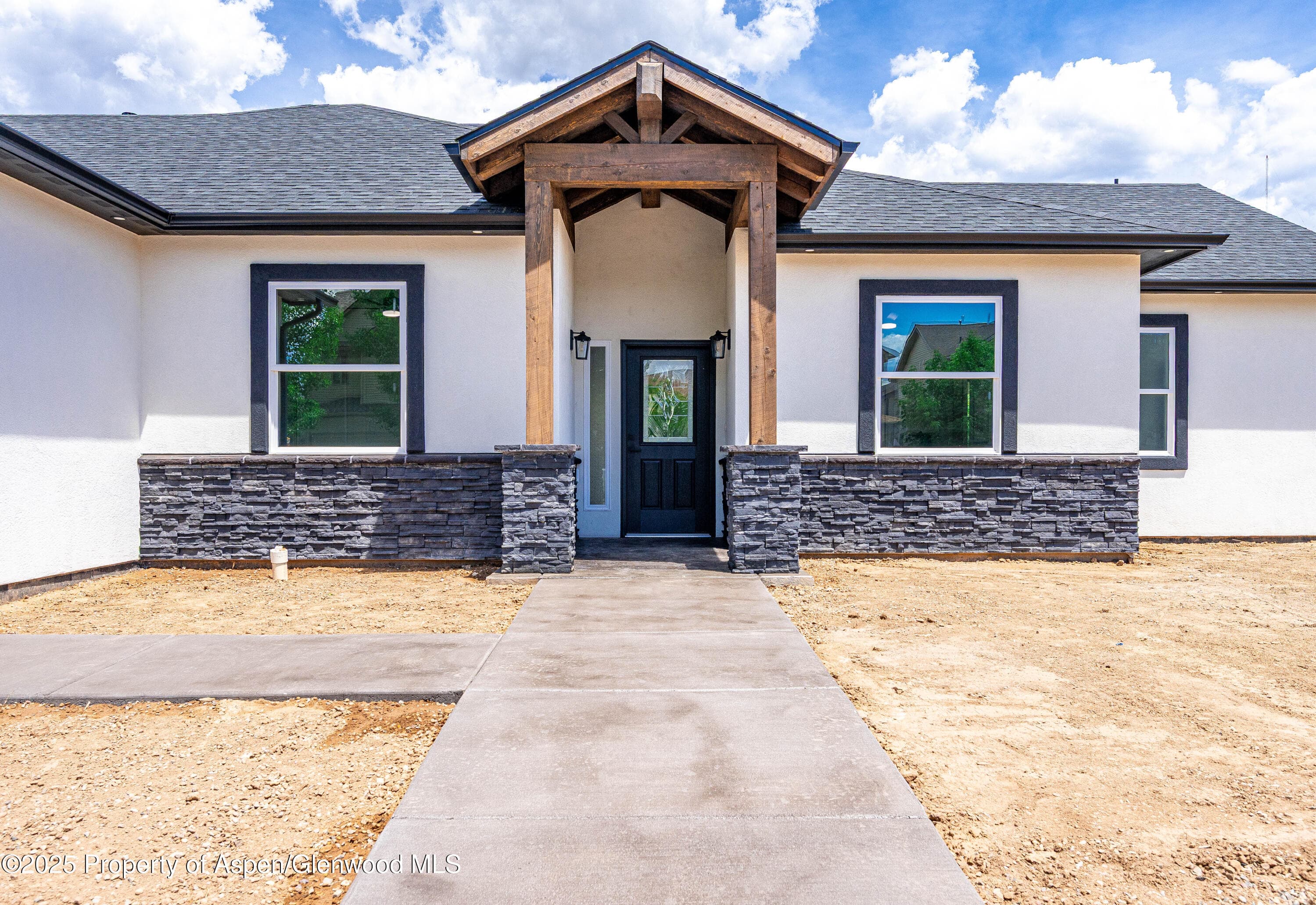 964 E 17th Street, Rifle, CO 81650 - Photo 4
