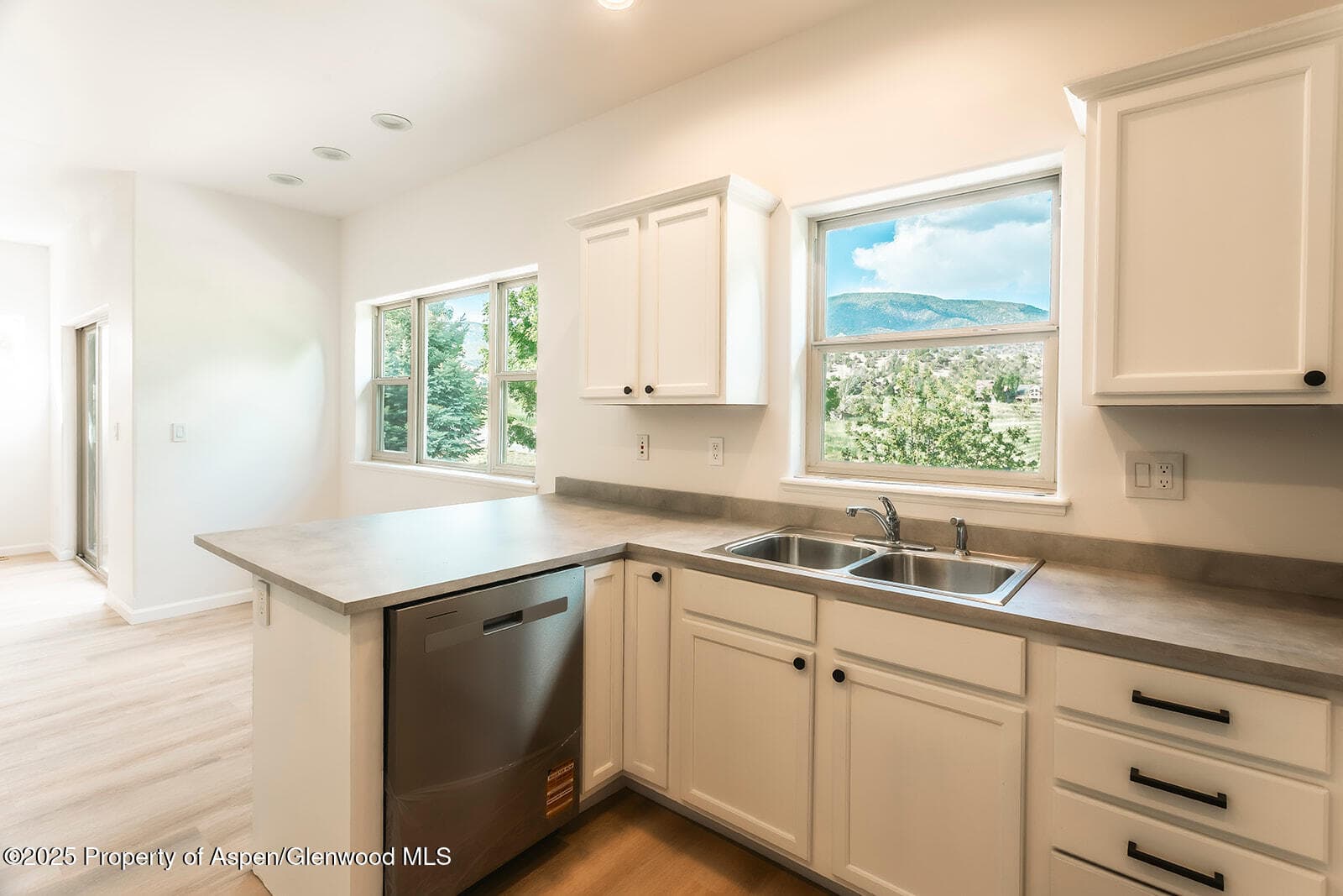 94 CASTLE RIDGE Drive, New Castle, CO 81647 - Photo 13