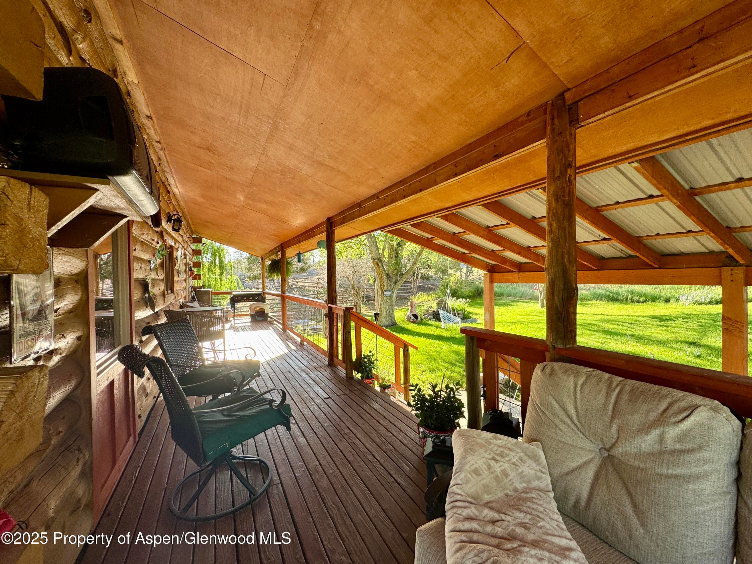 1747 County Road 326, Silt, CO 81652 - Photo 4
