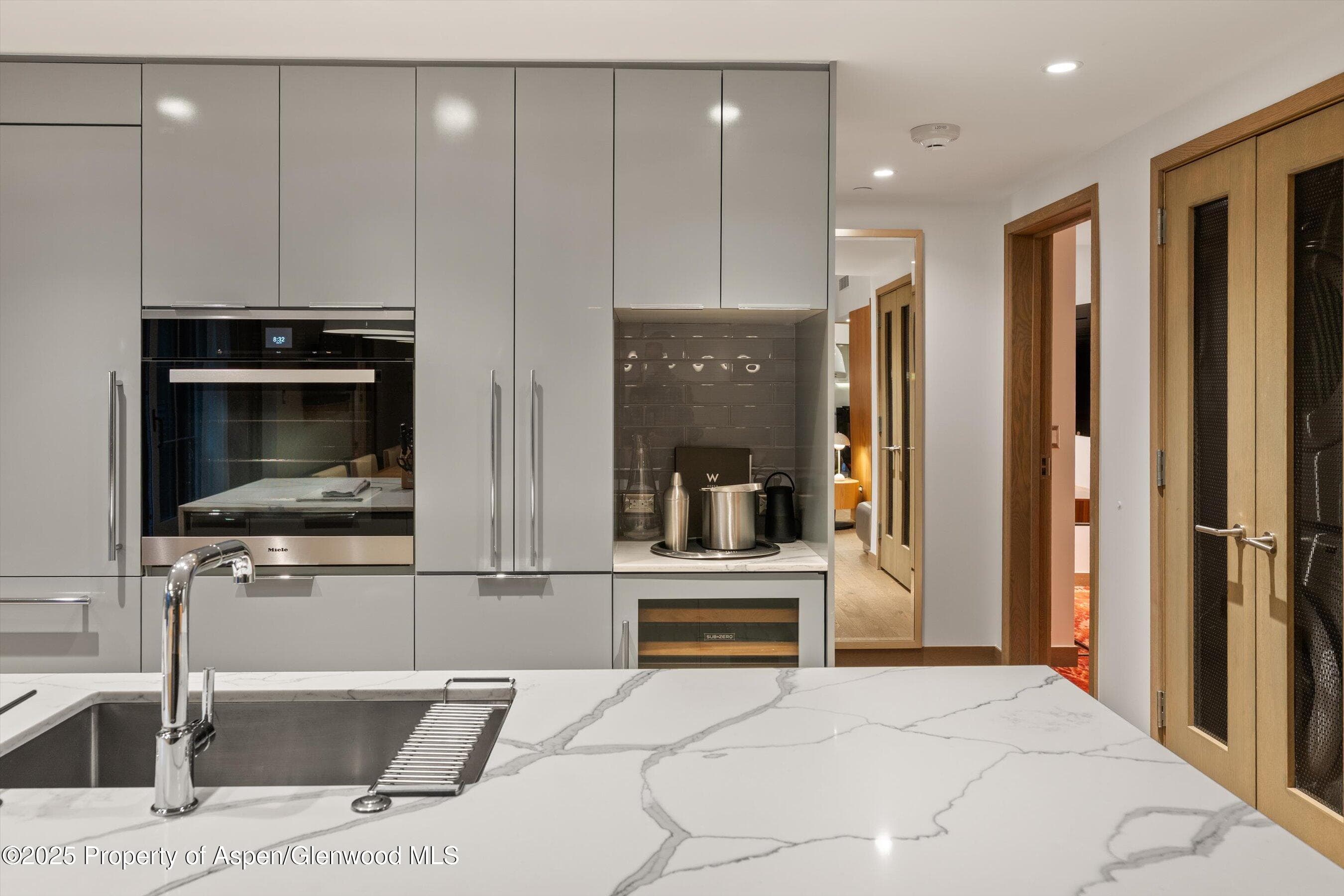 550 S Spring Street F10 1-10, Aspen, CO 81611 - Photo 18