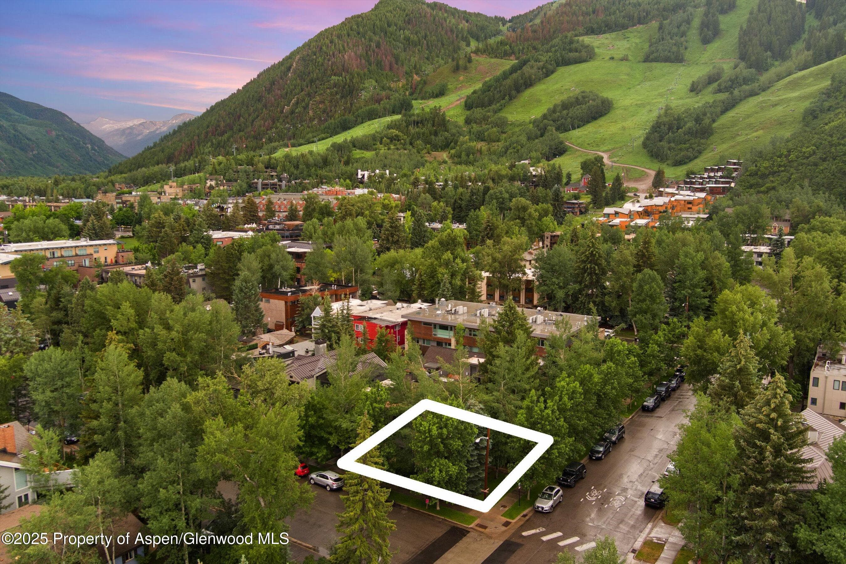 304 S GARMISCH Street, Aspen, CO 81611 - Photo 33