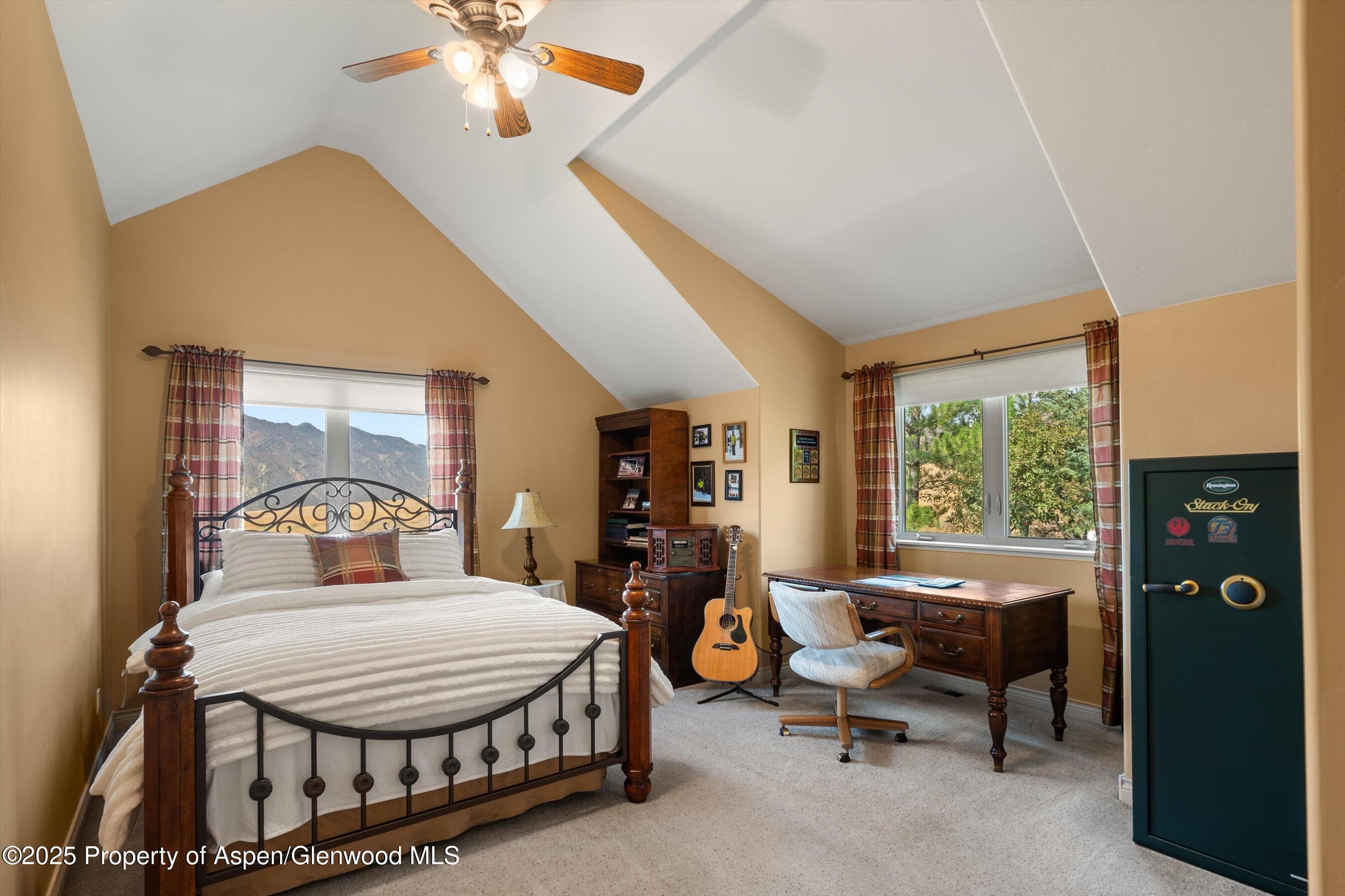 290 SPIRIT Way, New Castle, CO 81647 - Photo 18