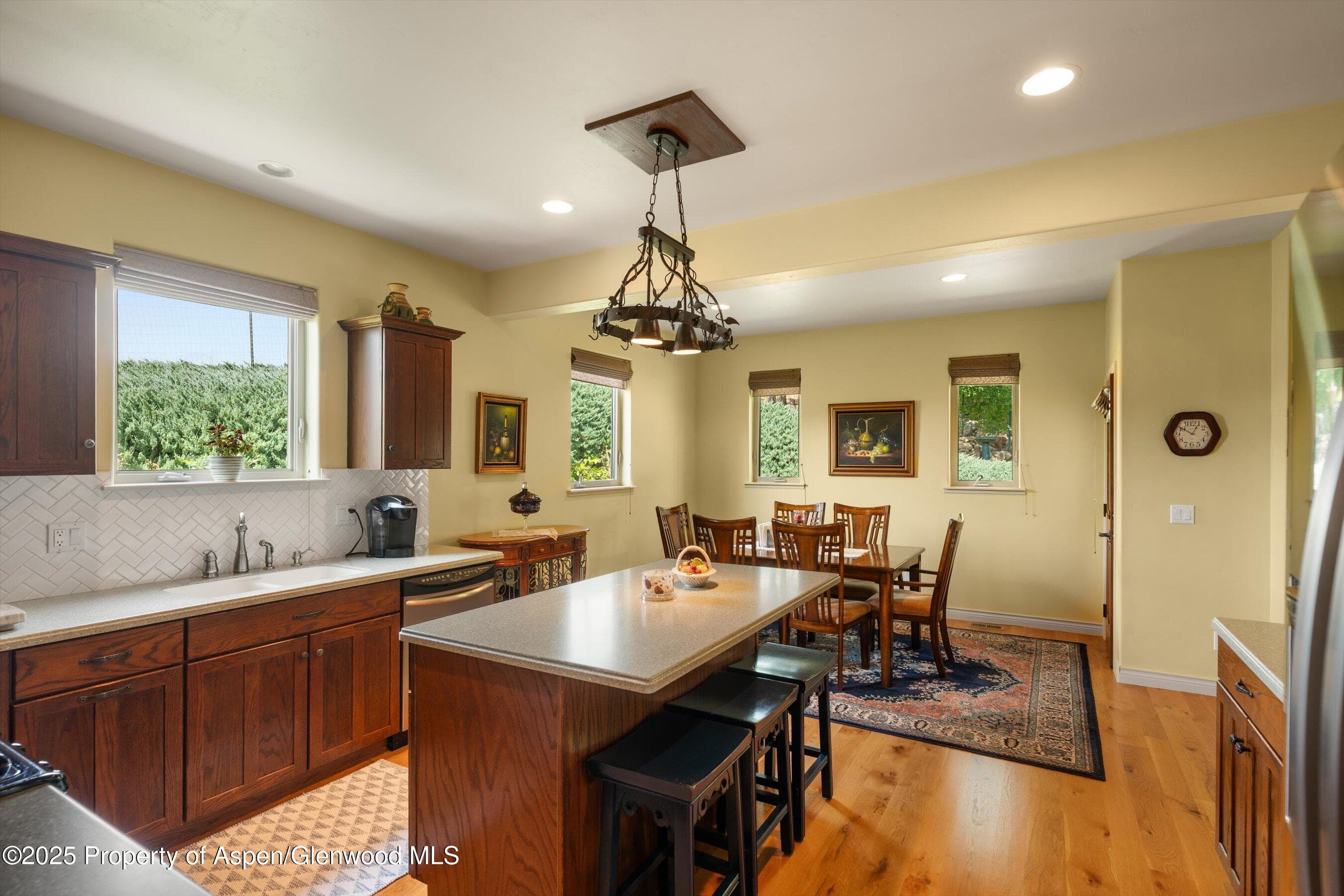 290 SPIRIT Way, New Castle, CO 81647 - Photo 8