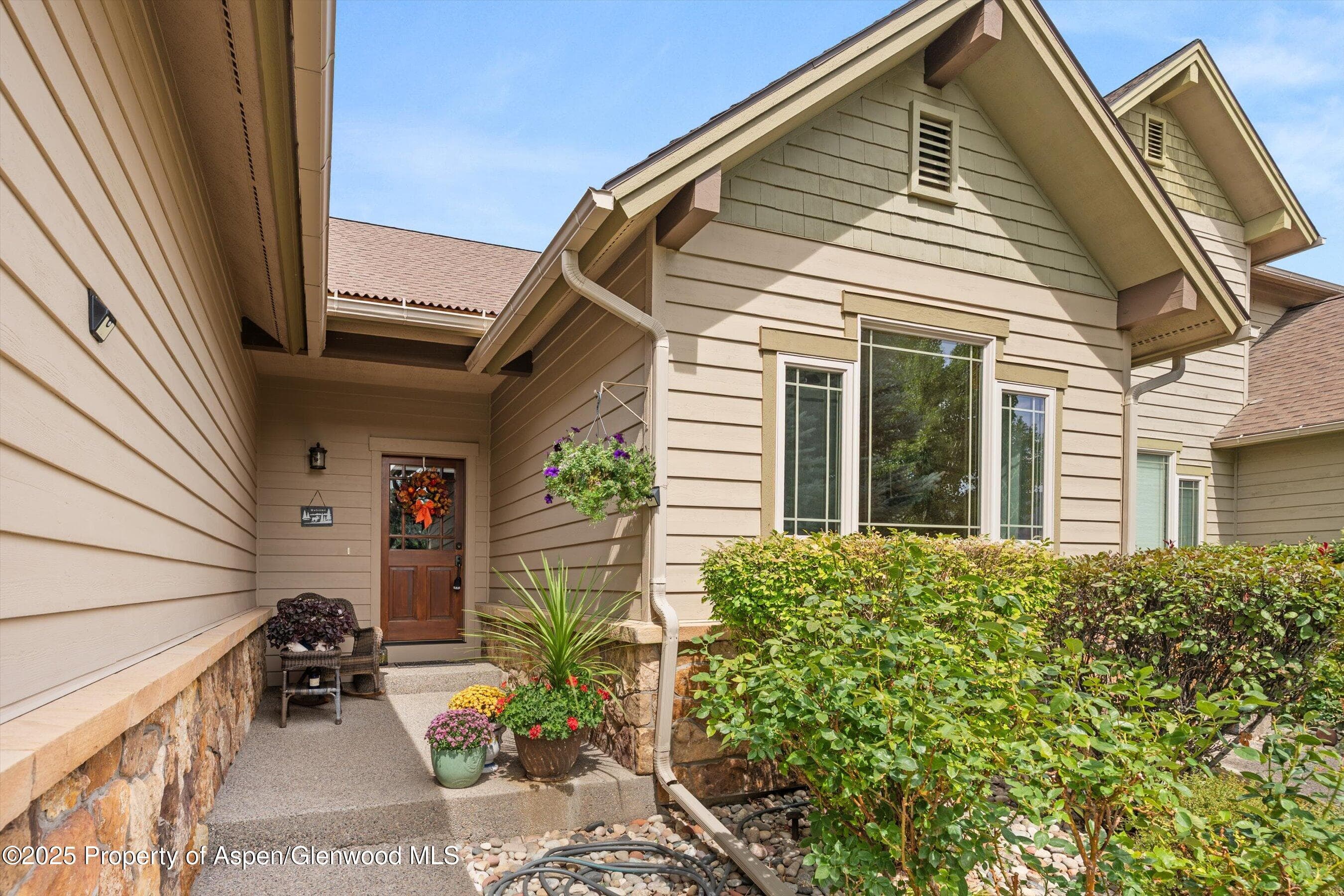 290 SPIRIT Way, New Castle, CO 81647 - Photo 3