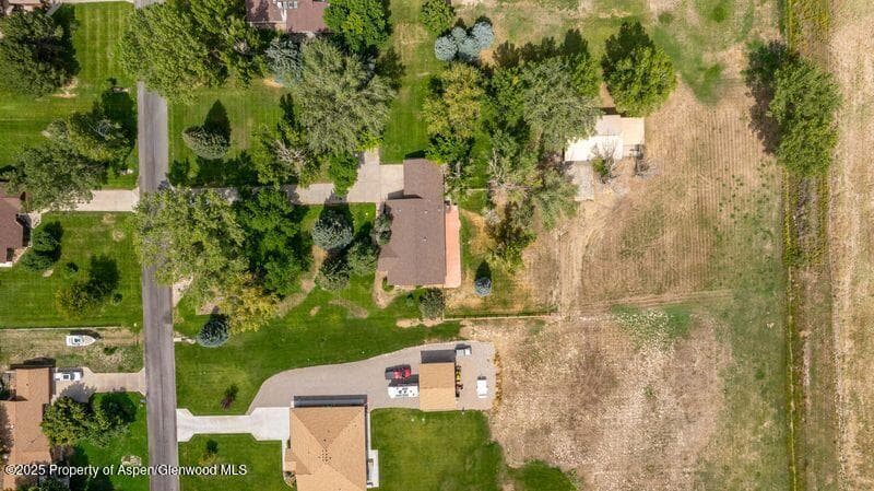 3724 County Road 214, Silt, CO 81652 - Photo 4
