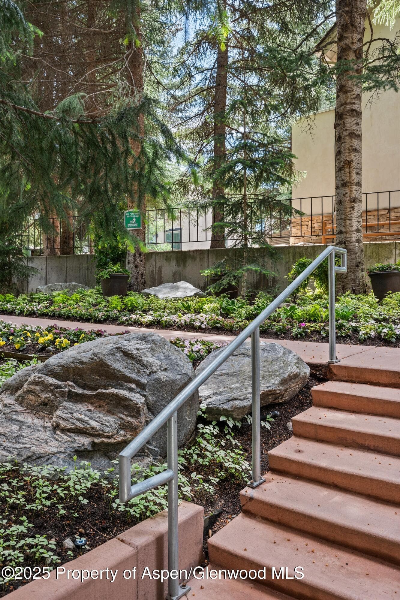 1034 E Cooper Avenue 16, Aspen, CO 81611 - Photo 19