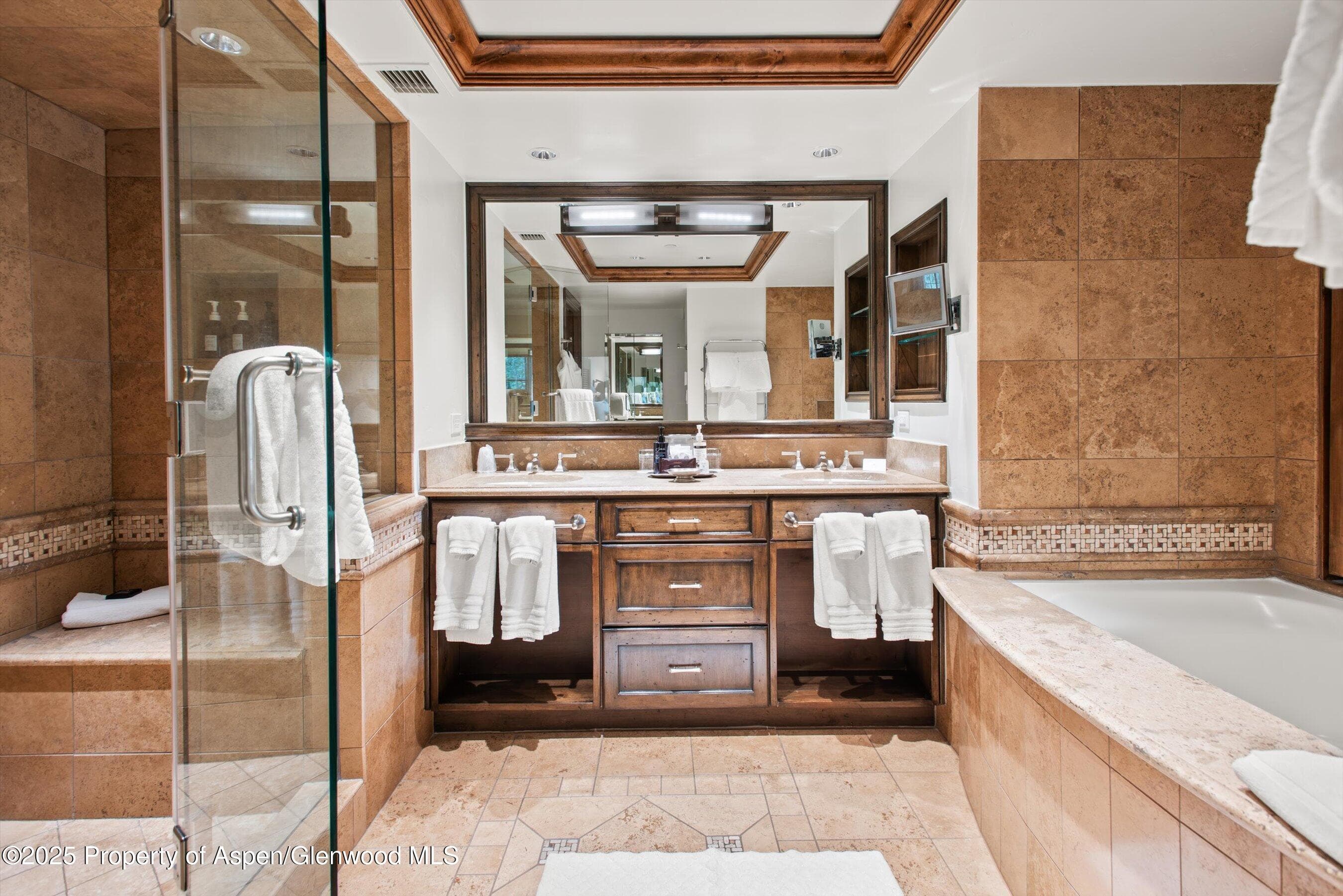 315 E Dean Street B21-E7, Aspen, CO 81611 - Photo 10