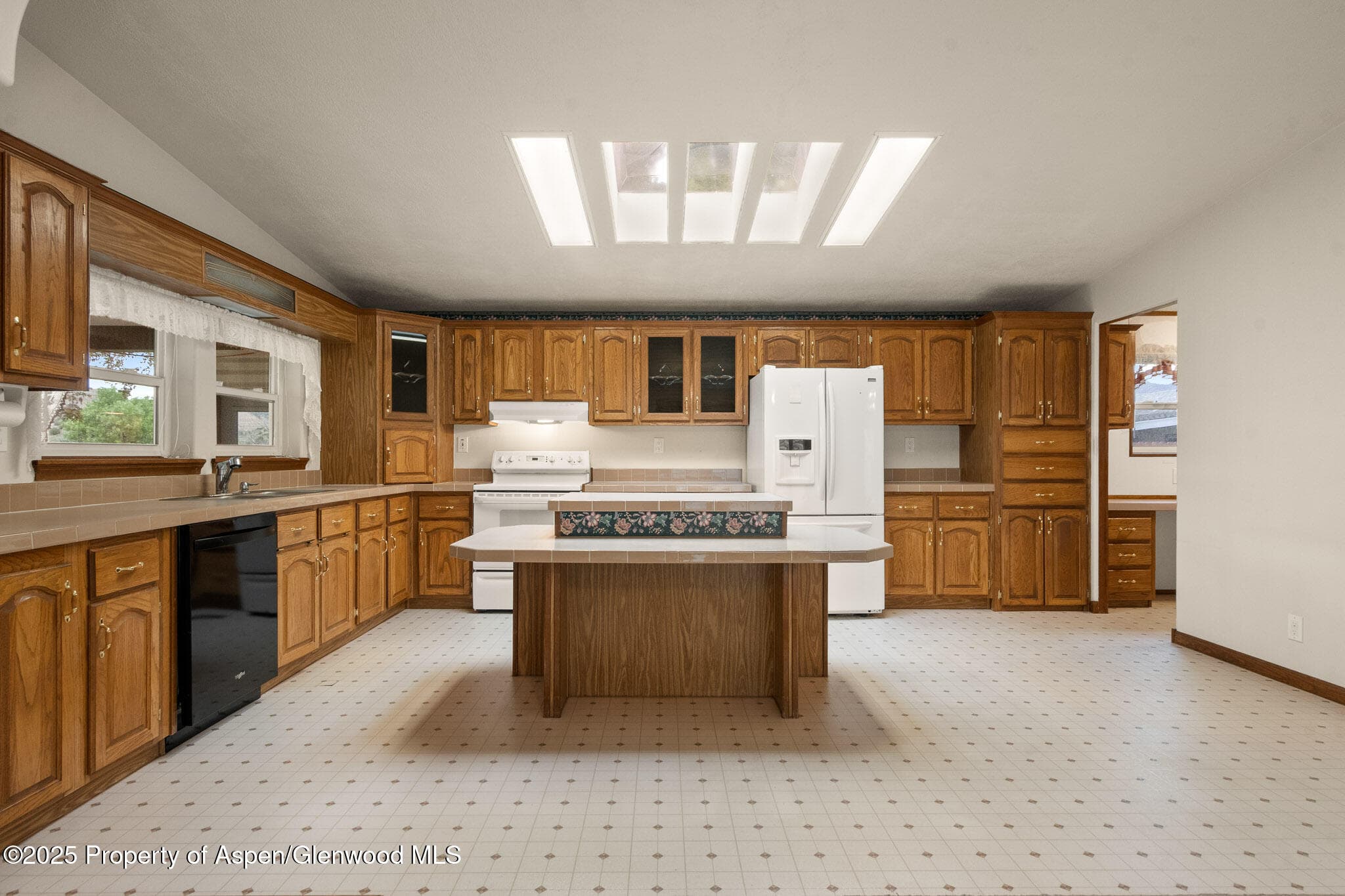 3053 Coal Mine Avenue, Rifle, CO 81650 - Photo 8