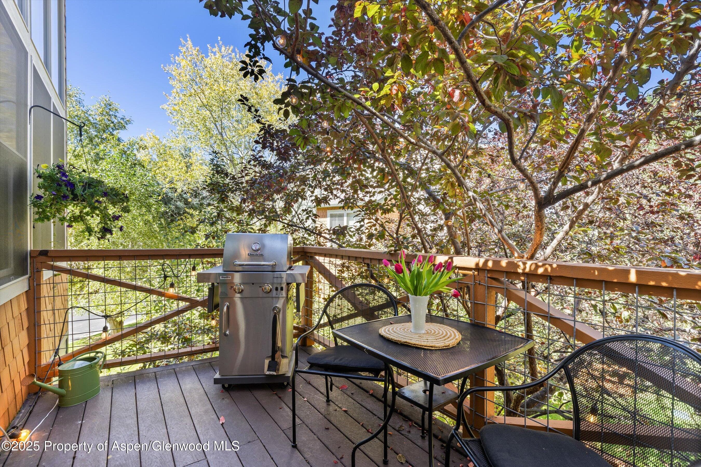 Property - Photo 11