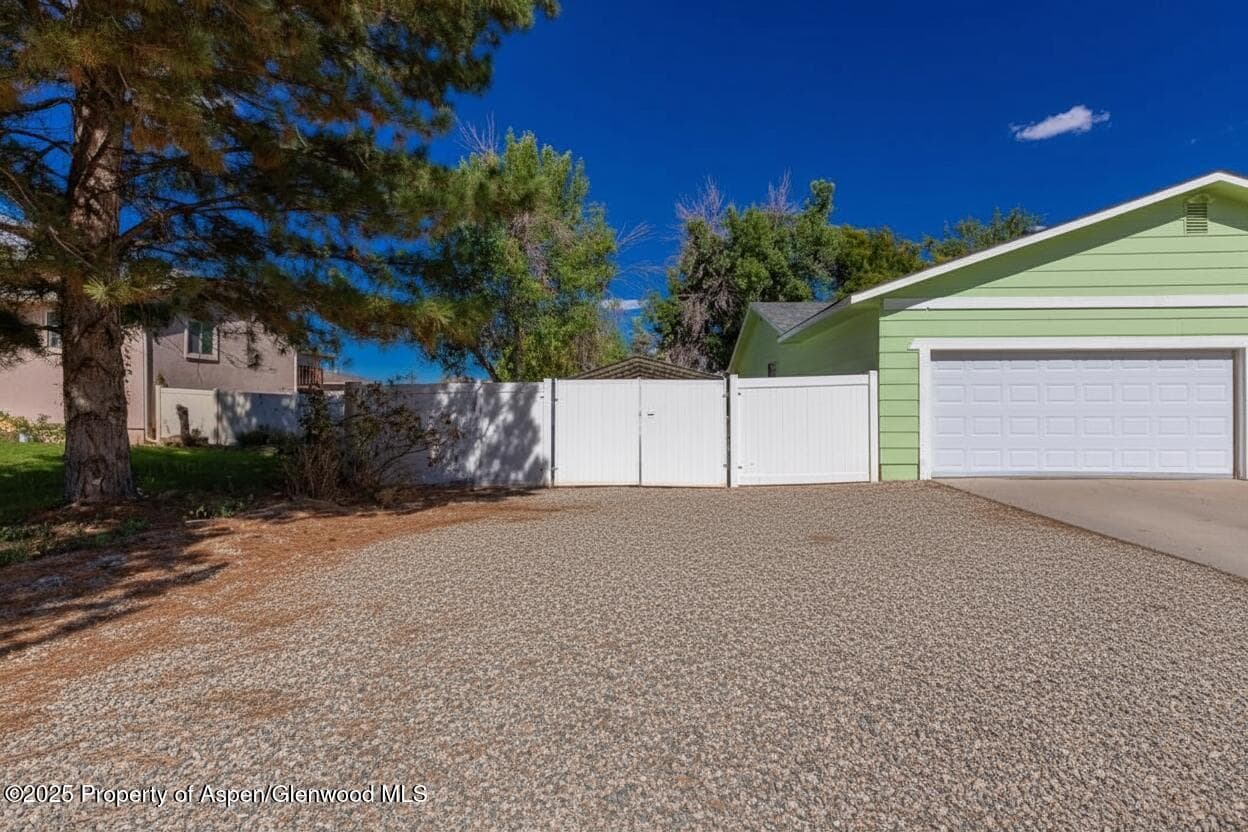 2932 Kathy Jo Lane Lane, Grand Junction, CO 81503 - Photo 28