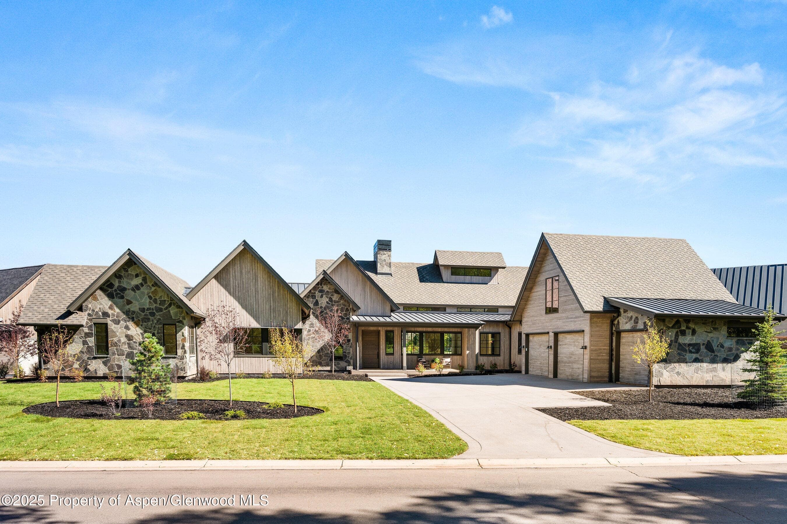 1042 Bald Eagle Way, Carbondale, CO 81623 - Photo 1