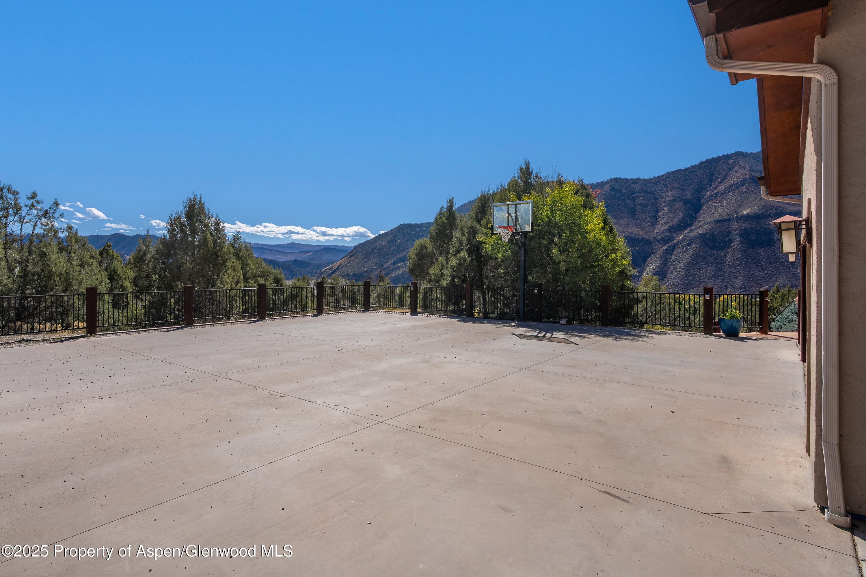 621 Elk Run Road, New Castle, CO 81647 - Photo 47