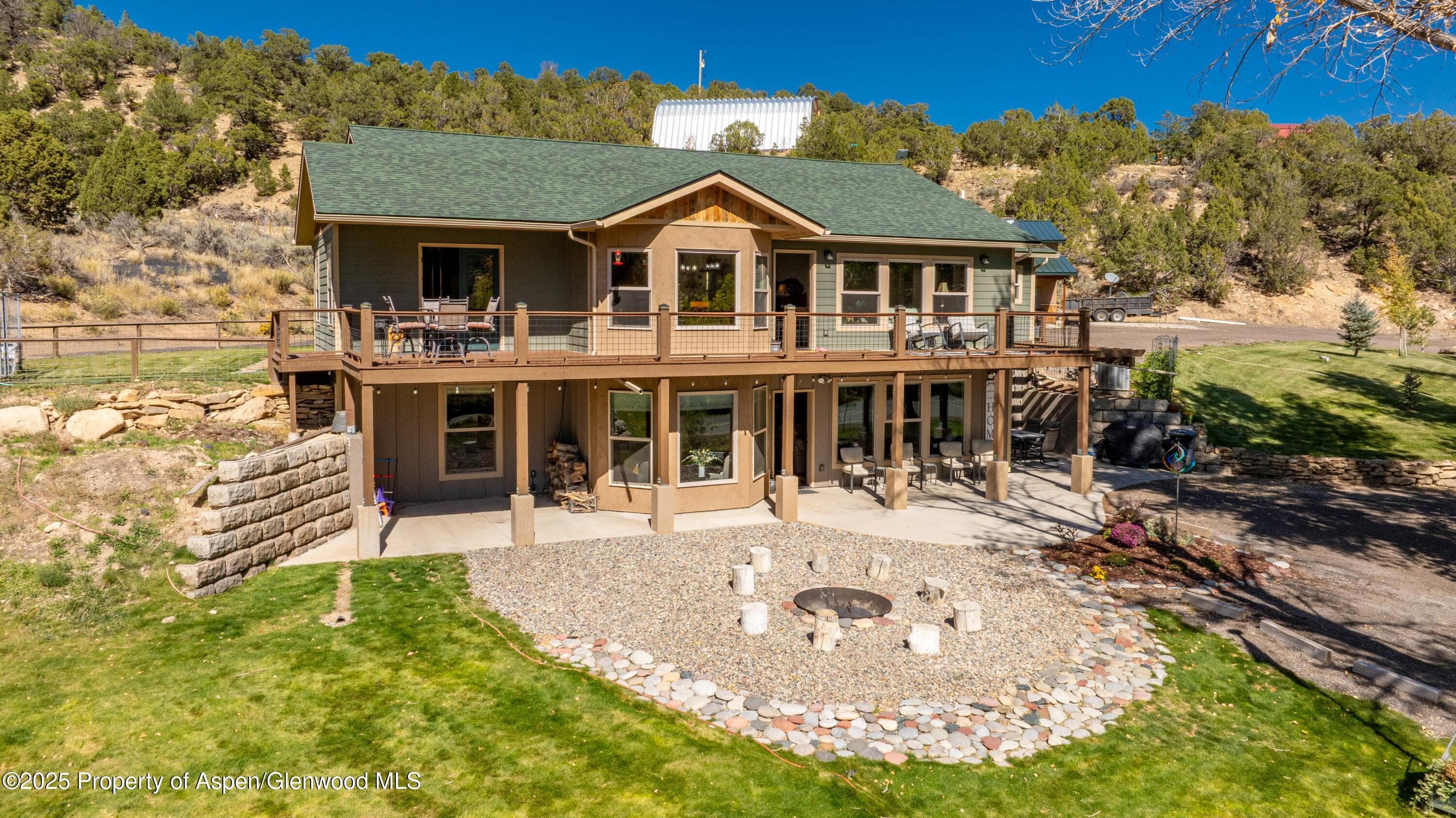 3211 County Road 237, Silt, CO 81652 - Photo 2