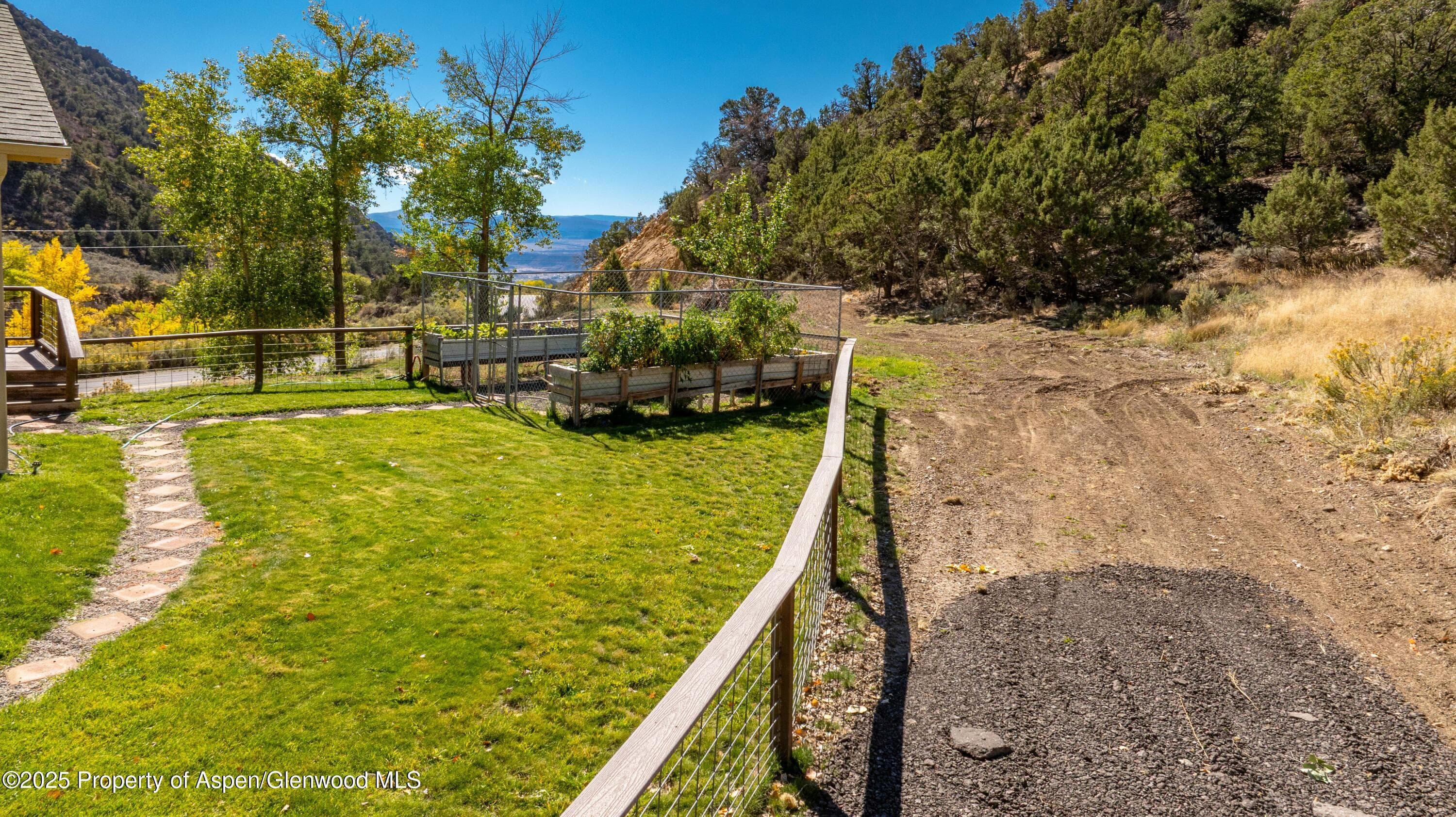 3211 County Road 237, Silt, CO 81652 - Photo 17