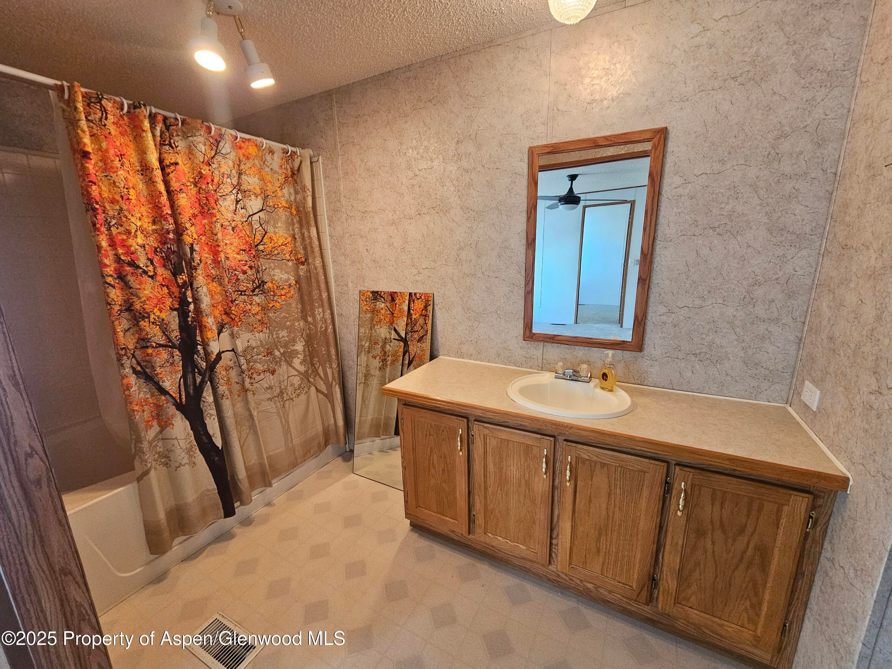 200 W 20th Street A24, Rifle, CO 81650 - Photo 14