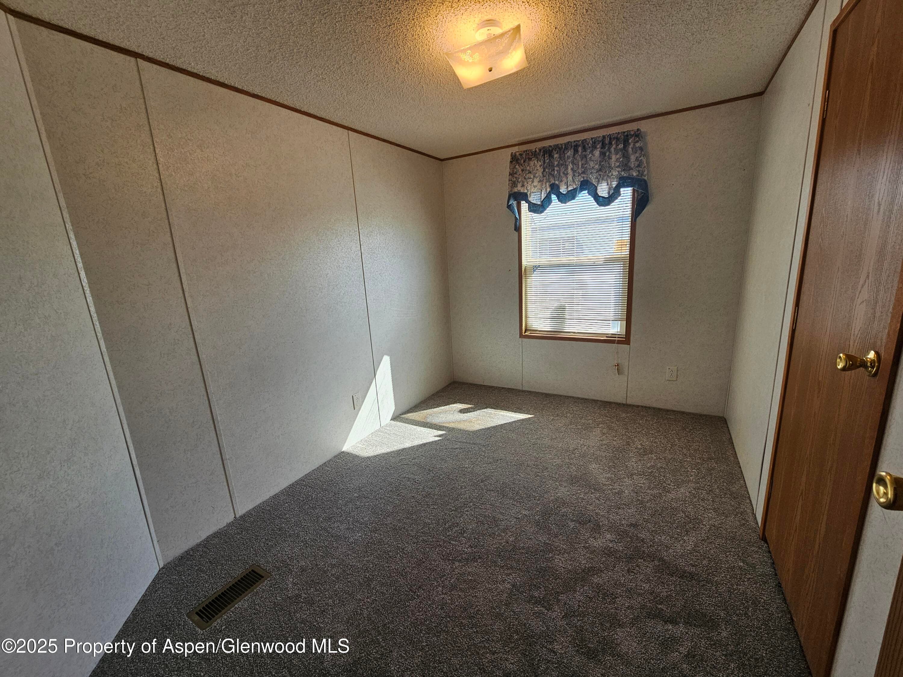 200 W 20th Street A24, Rifle, CO 81650 - Photo 17