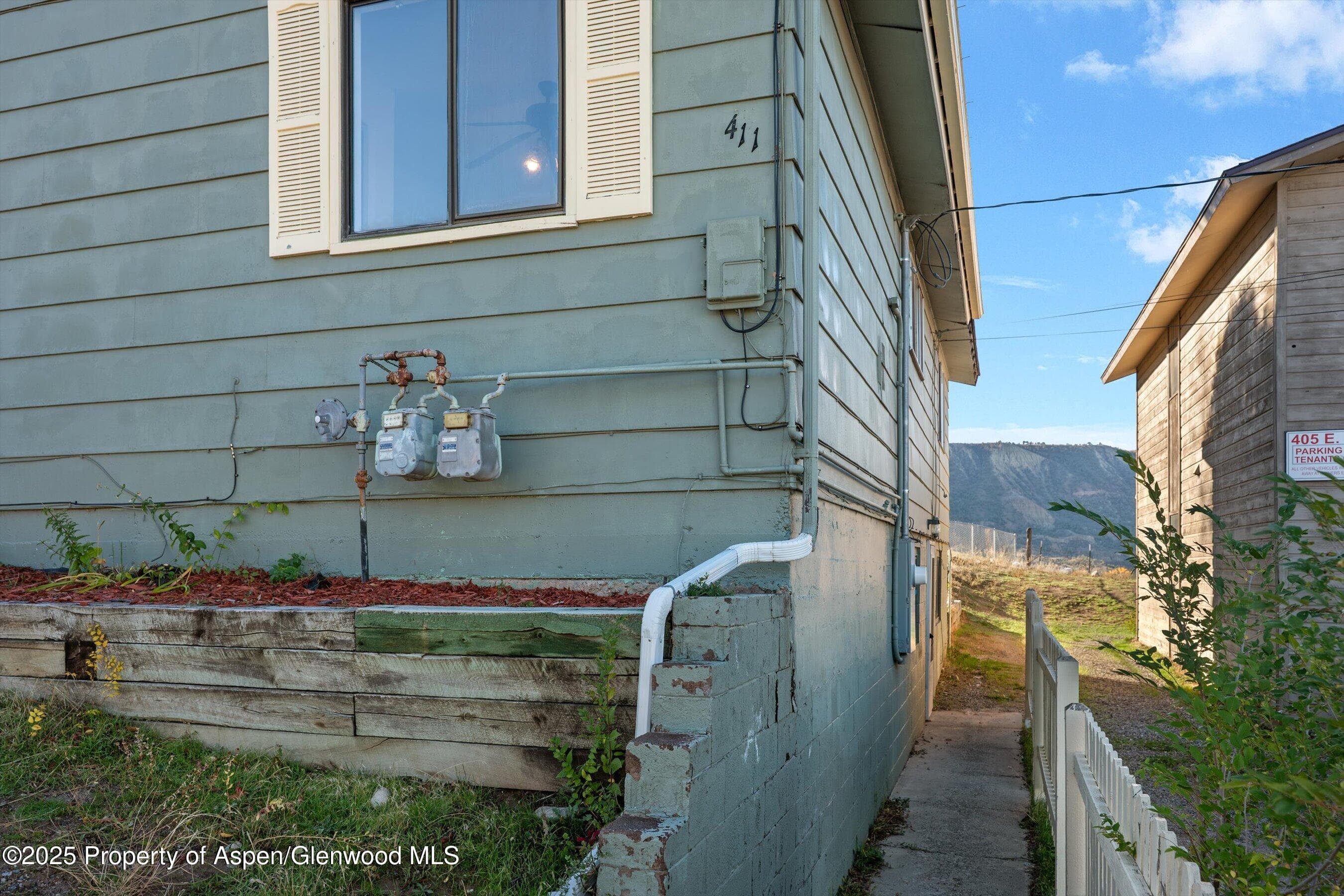 411 E 1st Street, Rifle, CO 81650 - Photo 15