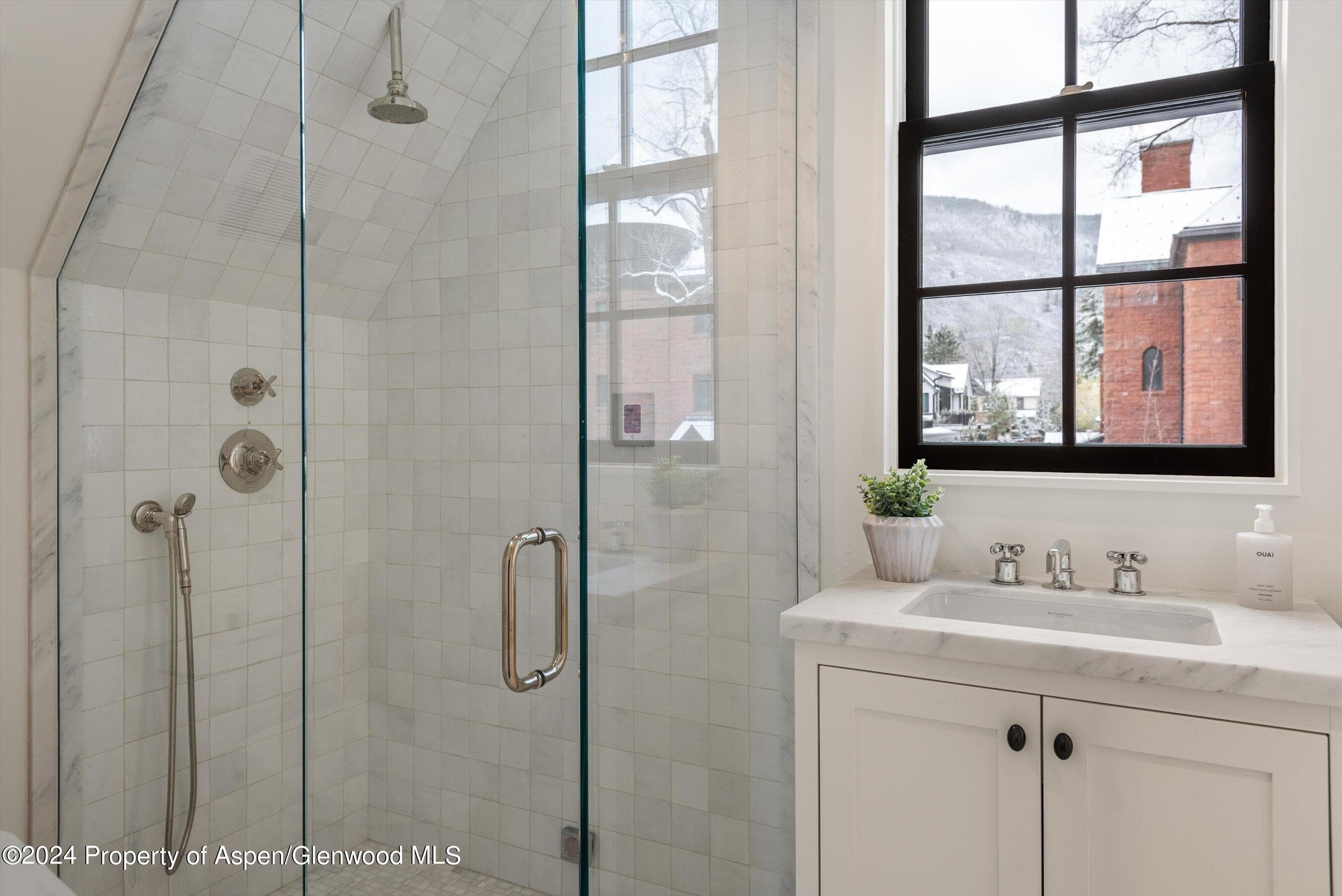 134 E Bleeker Street, Aspen, CO 81611 - Photo 37
