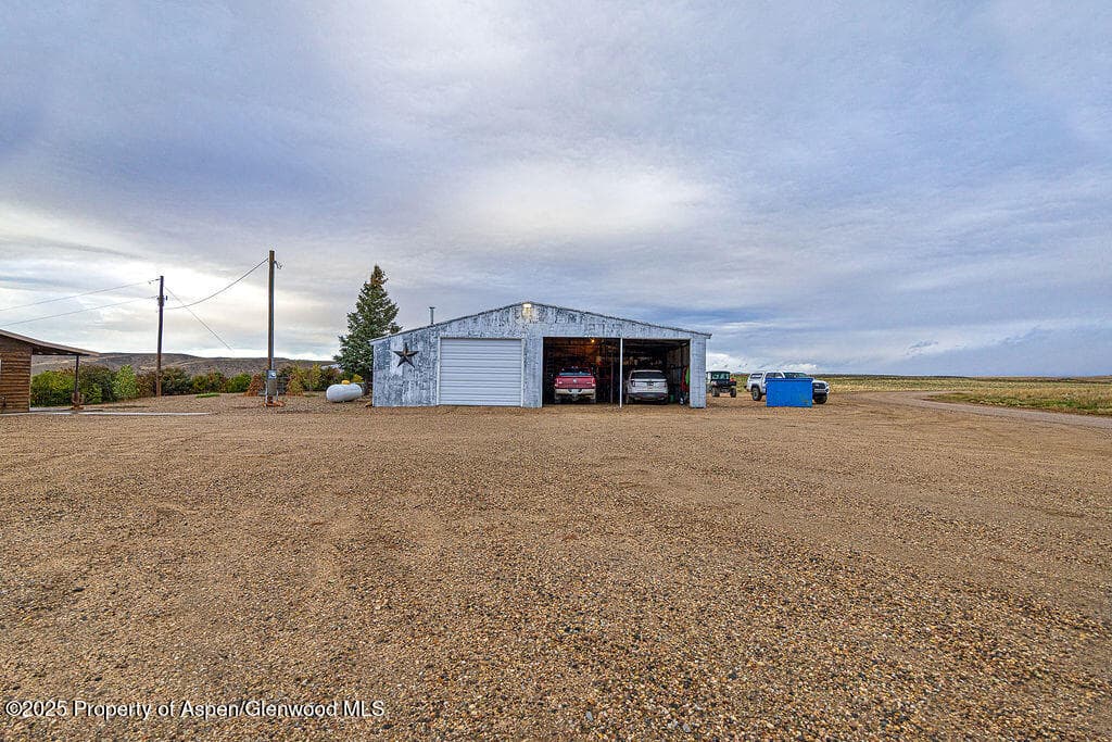 6181 HIGHWAY 394, Craig, CO 81625 - Photo 41