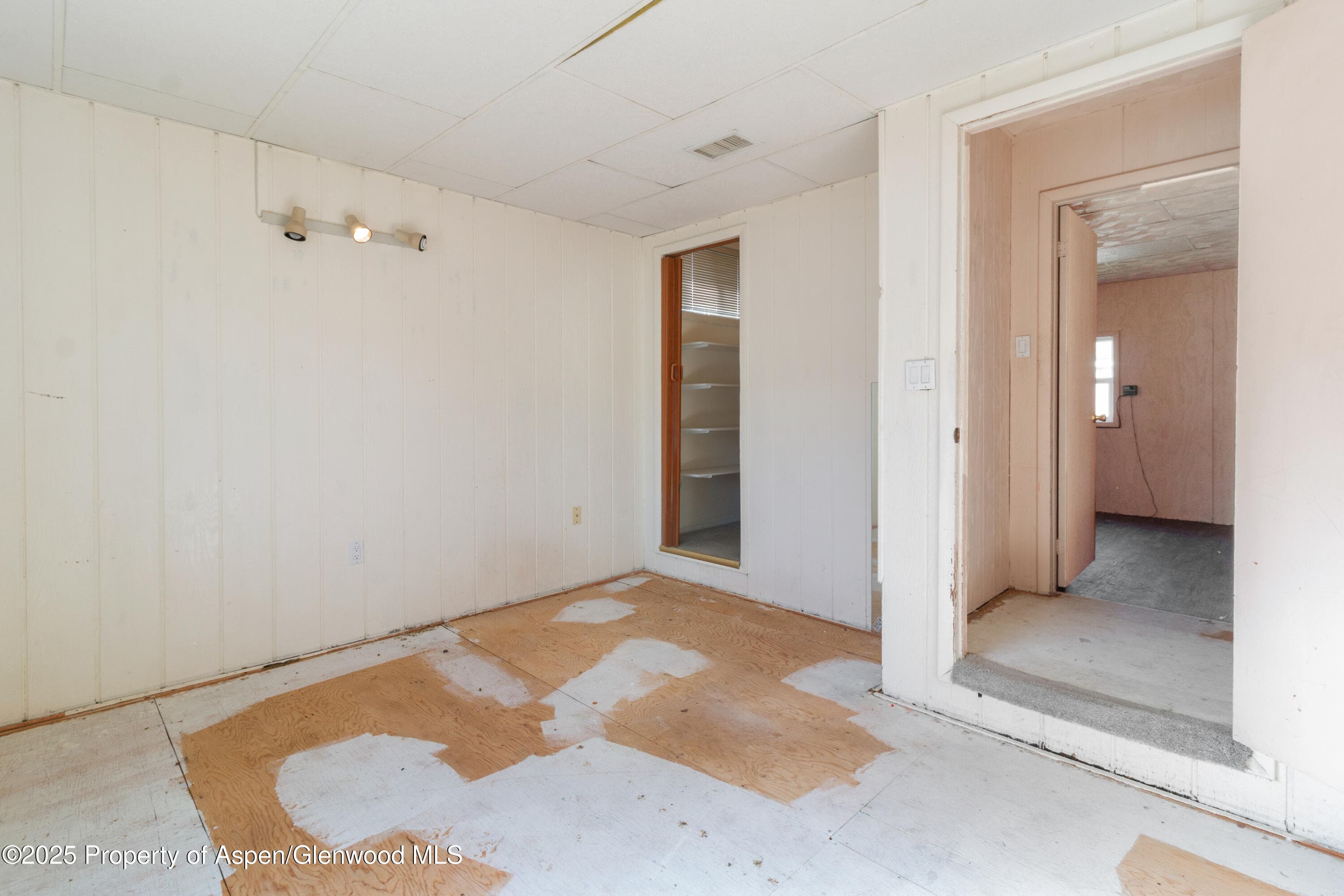 158 Cardinal Way Way, Parachute, CO 81635 - Photo 15