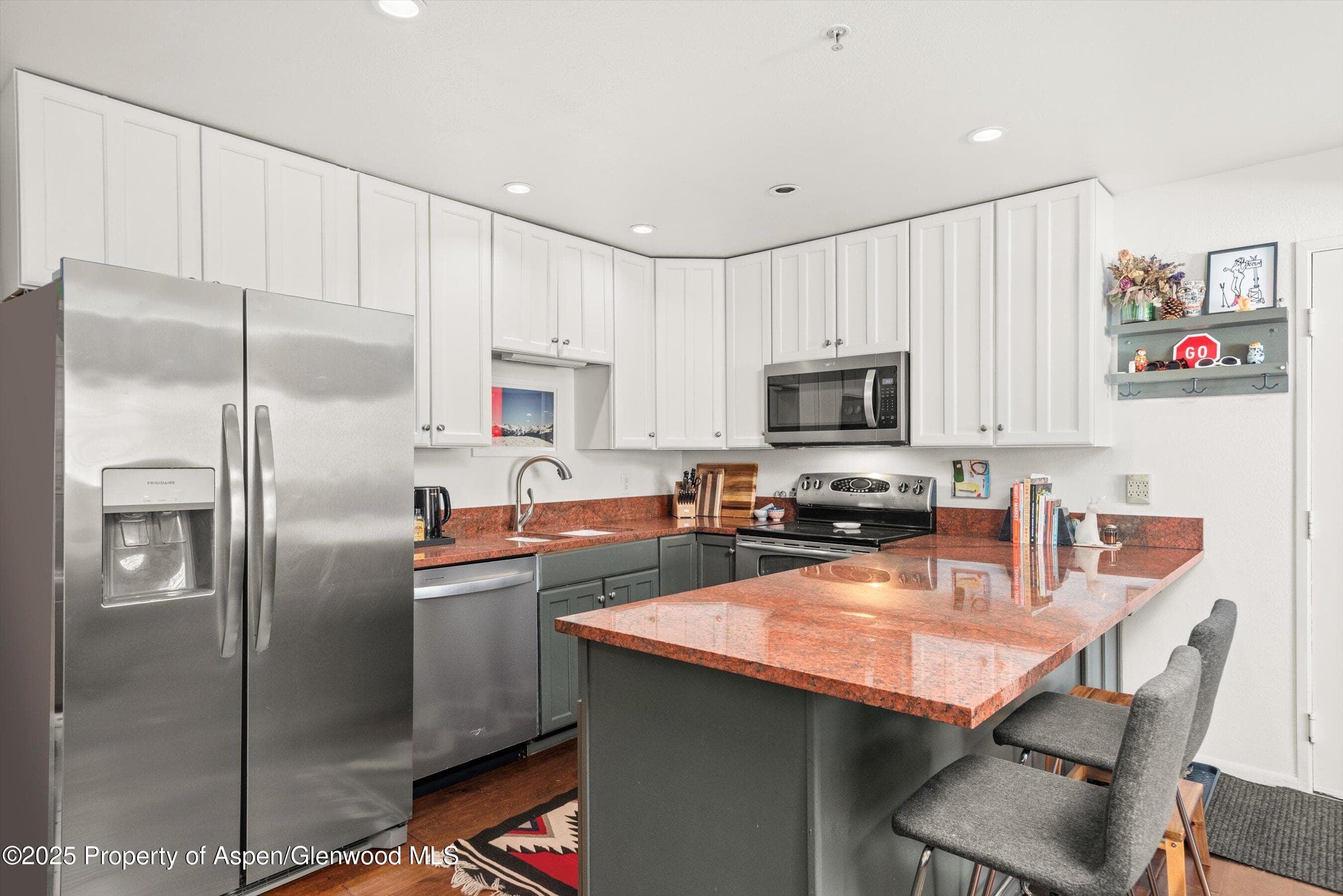 326 Midland Avenue 308, Aspen, CO 81611 - Photo 7