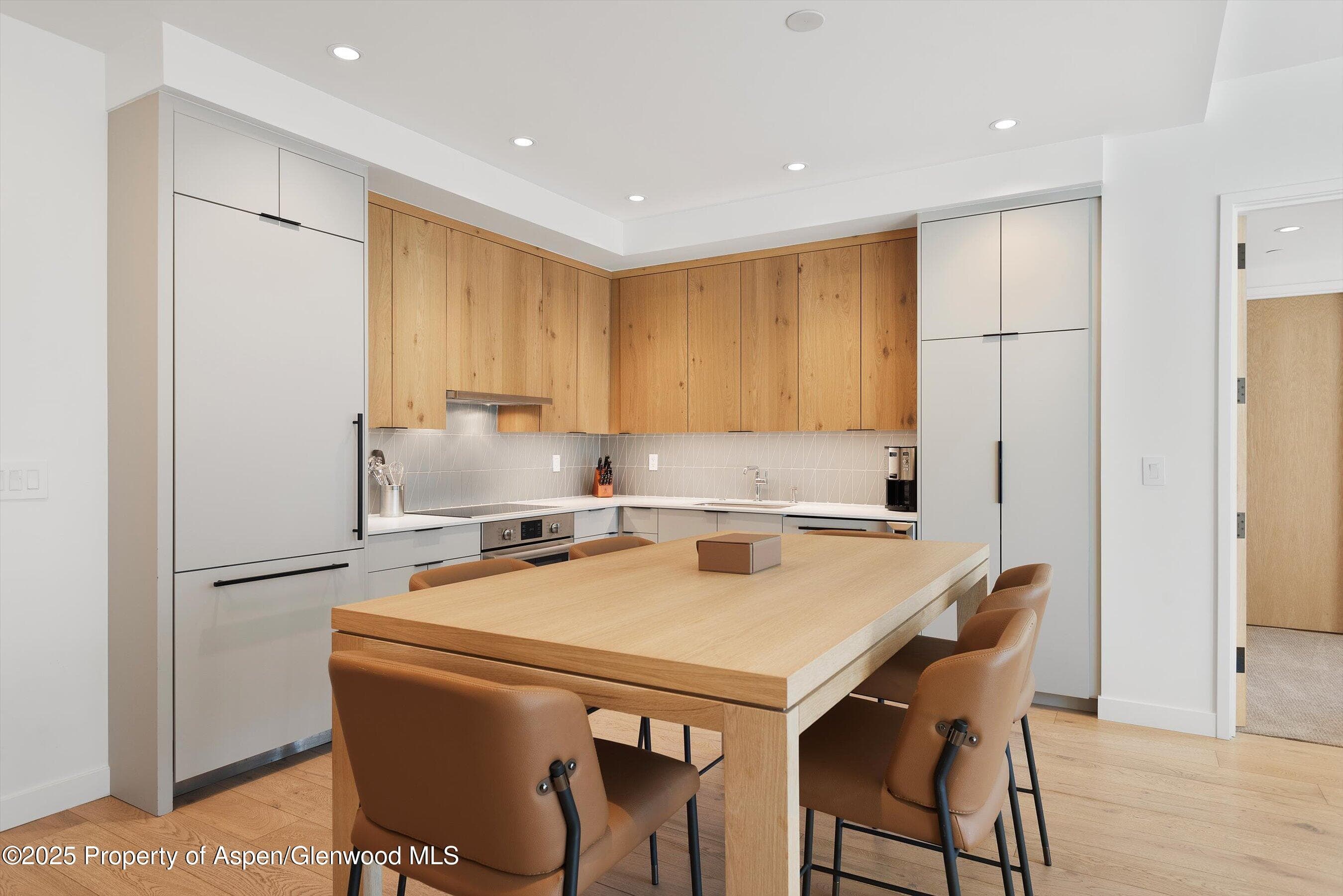 119 Wood Road 303, Snowmass Village, CO 81615 - Photo 6