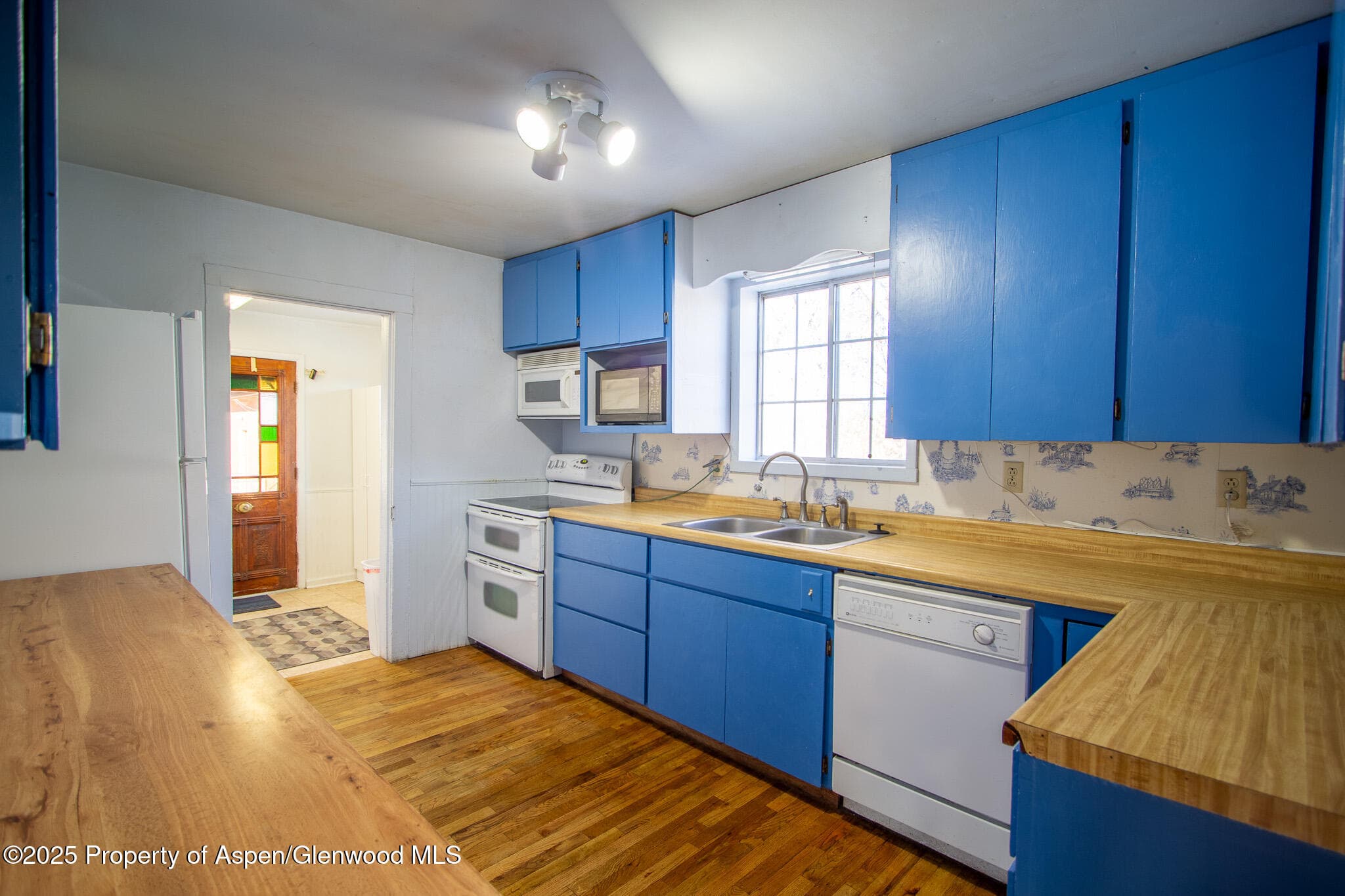 517 Spring Creek Road, Montrose, CO 81403 - Photo 13