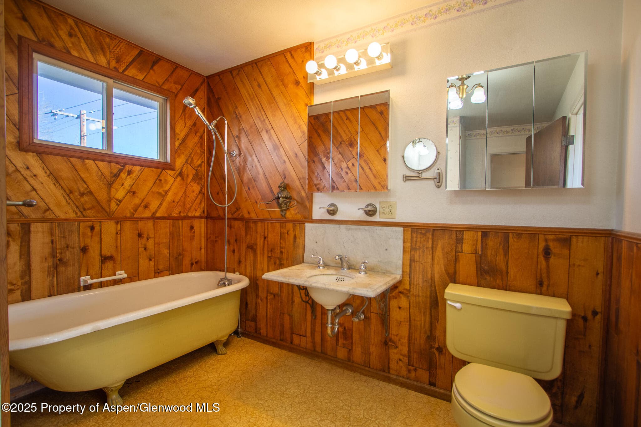 517 Spring Creek Road, Montrose, CO 81403 - Photo 17