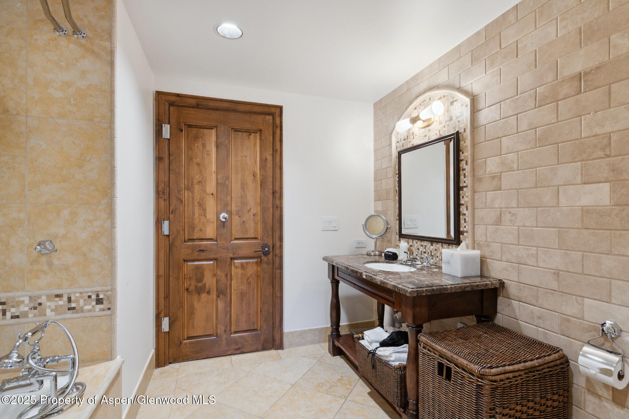 415 E Dean St, #35, Week 35, Aspen, CO 81611 - Photo 14