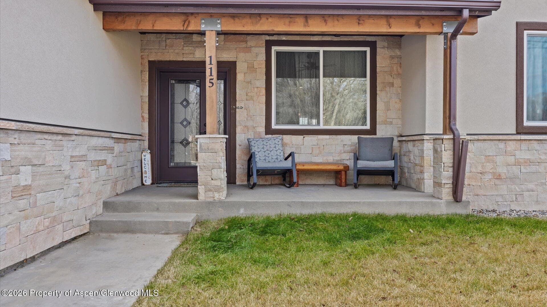 115 W Home Avenue, Silt, CO 81652 - Photo 4