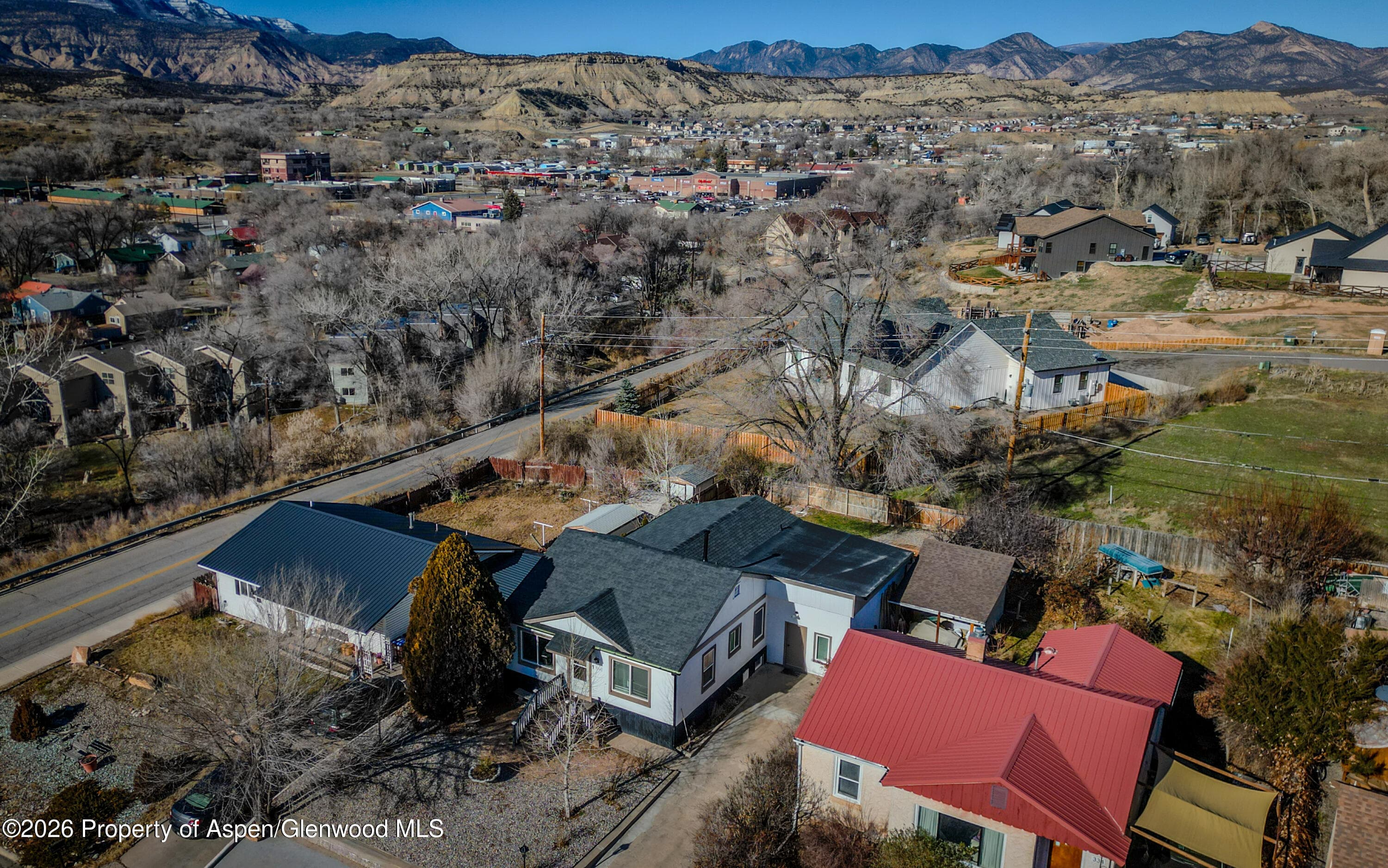 326 E 10th Street, Rifle, CO 81650 - Photo 34