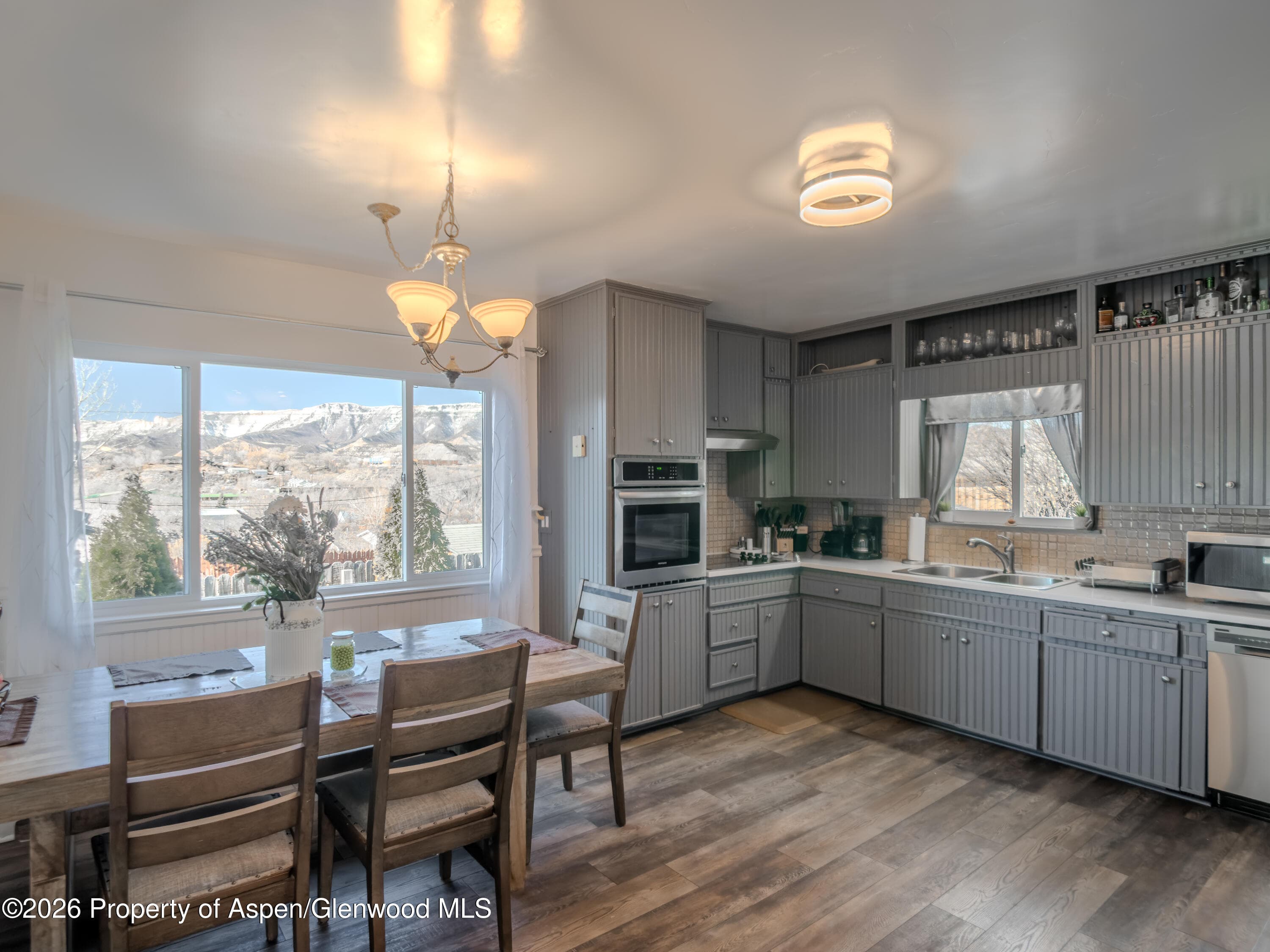 326 E 10th Street, Rifle, CO 81650 - Photo 10