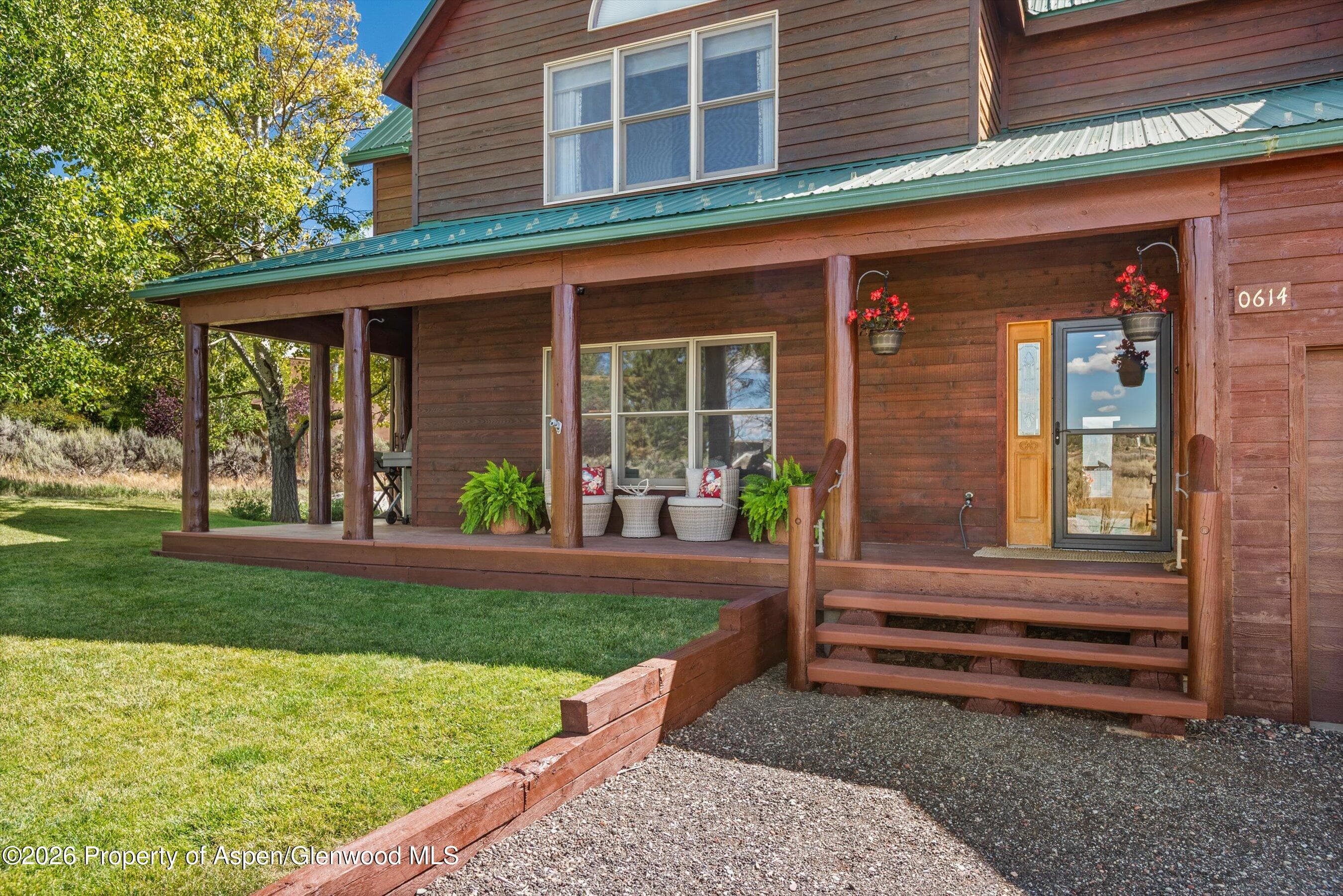 614 Escalante Road, Carbondale, CO 81623 - Photo 2