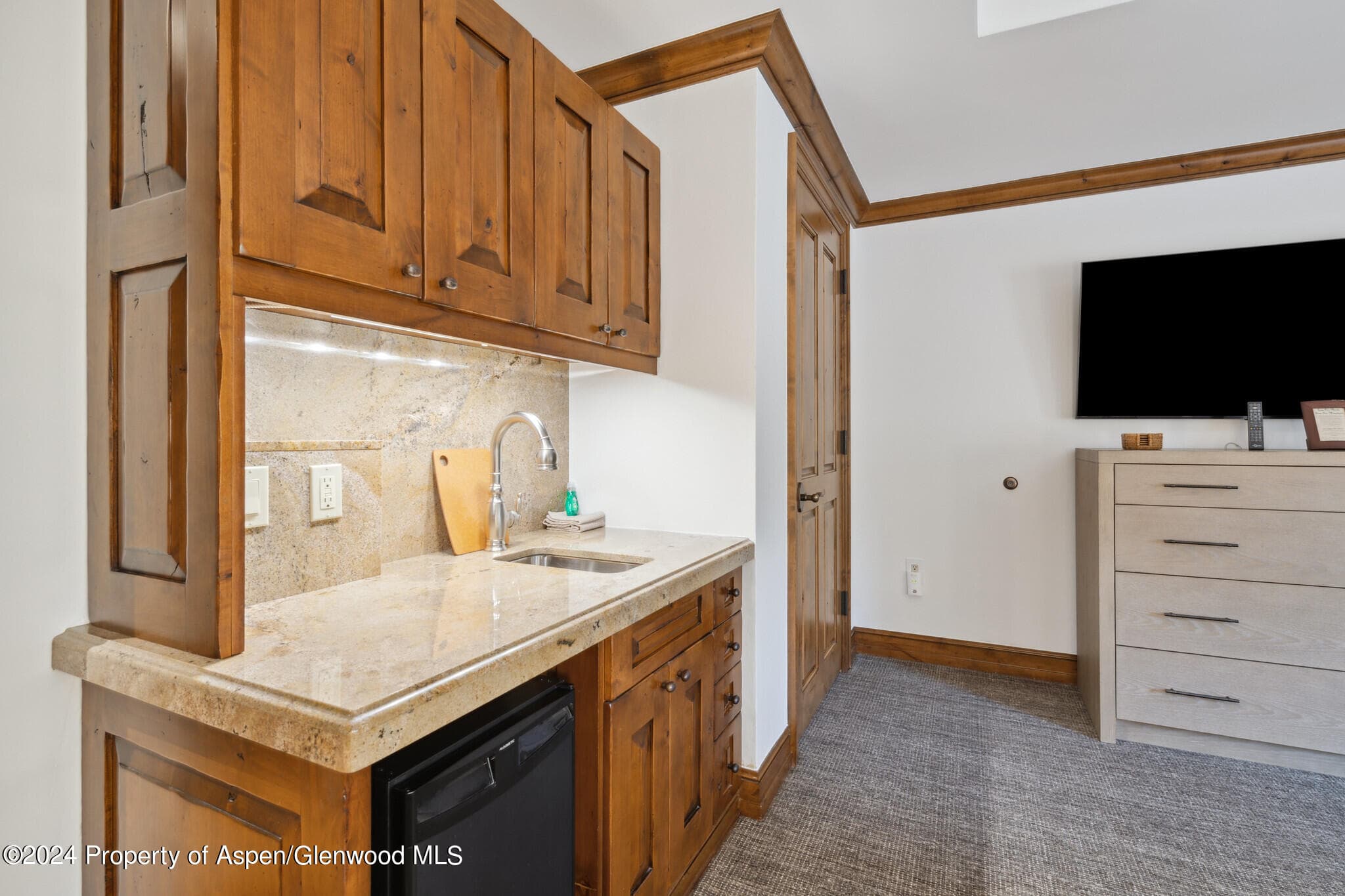 415 E Dean St., Unit 22, Week 32, Aspen, CO 81611 - Photo 20