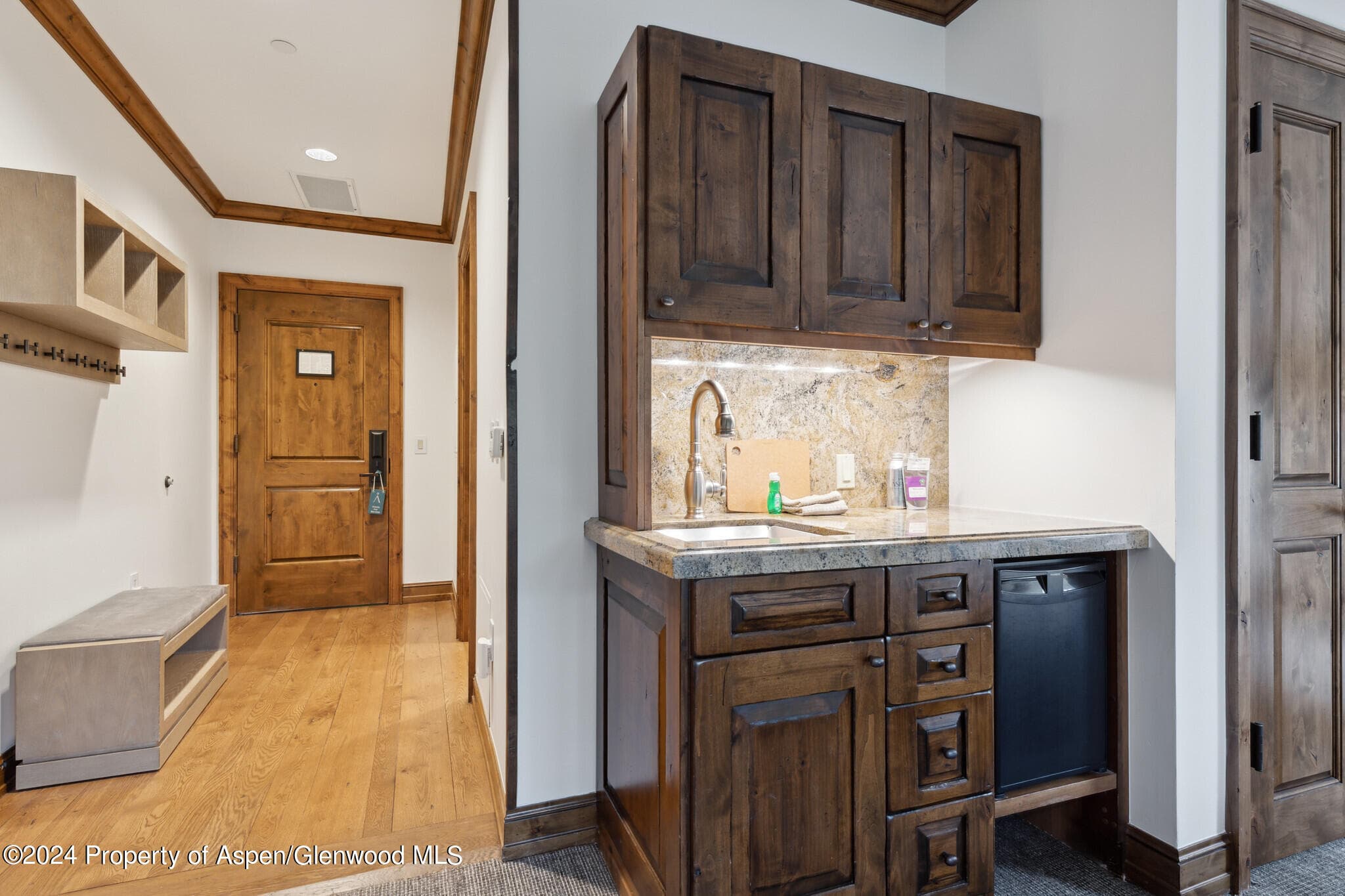 415 E Dean St., Unit 28, Week 34, Aspen, CO 81611 - Photo 18