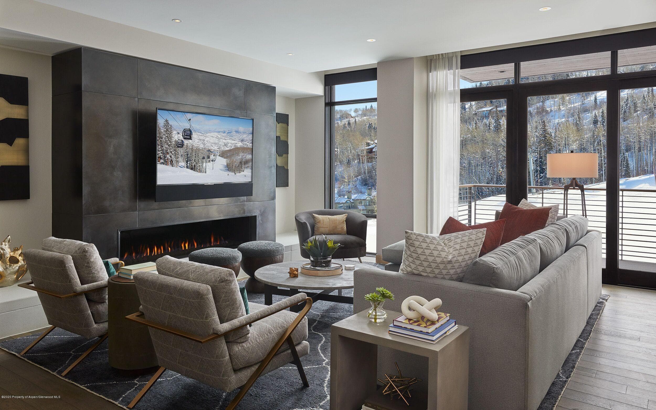77 Wood Road 406-02, Snowmass Village, CO 81615