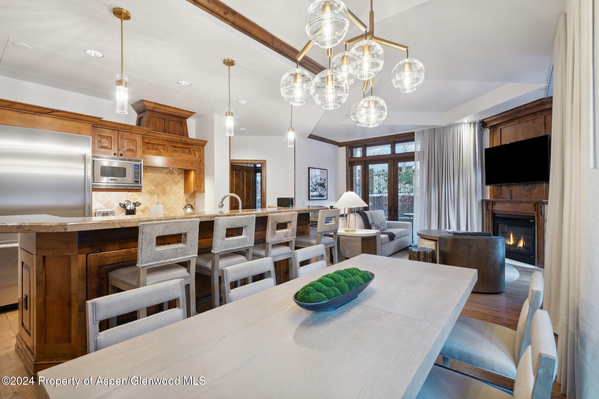 415 E Dean St, Unit 3 Week 8, Aspen, CO 81611 - Photo 7