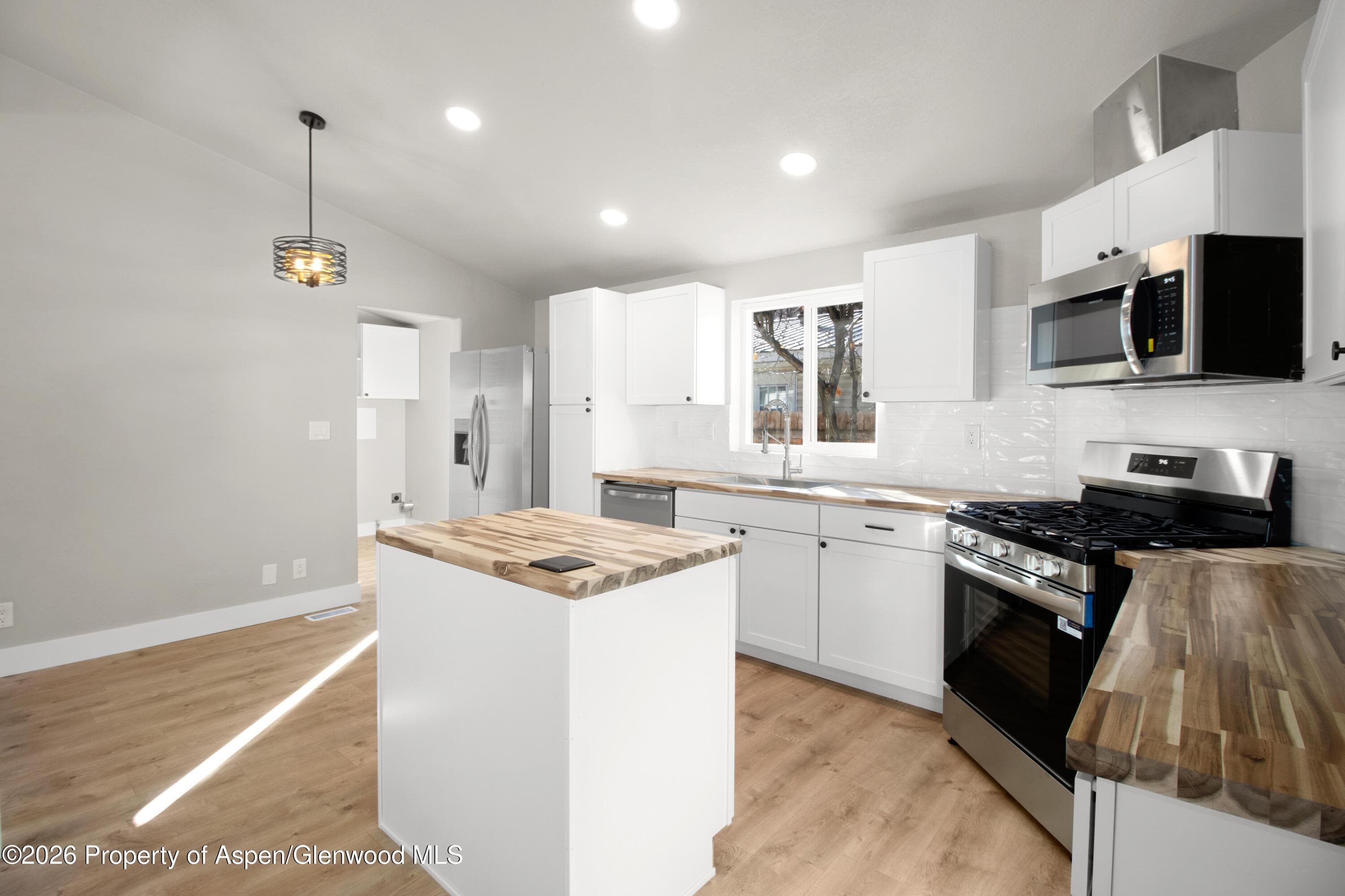 138 N 7th Street, New Castle, CO 81647 - Photo 6
