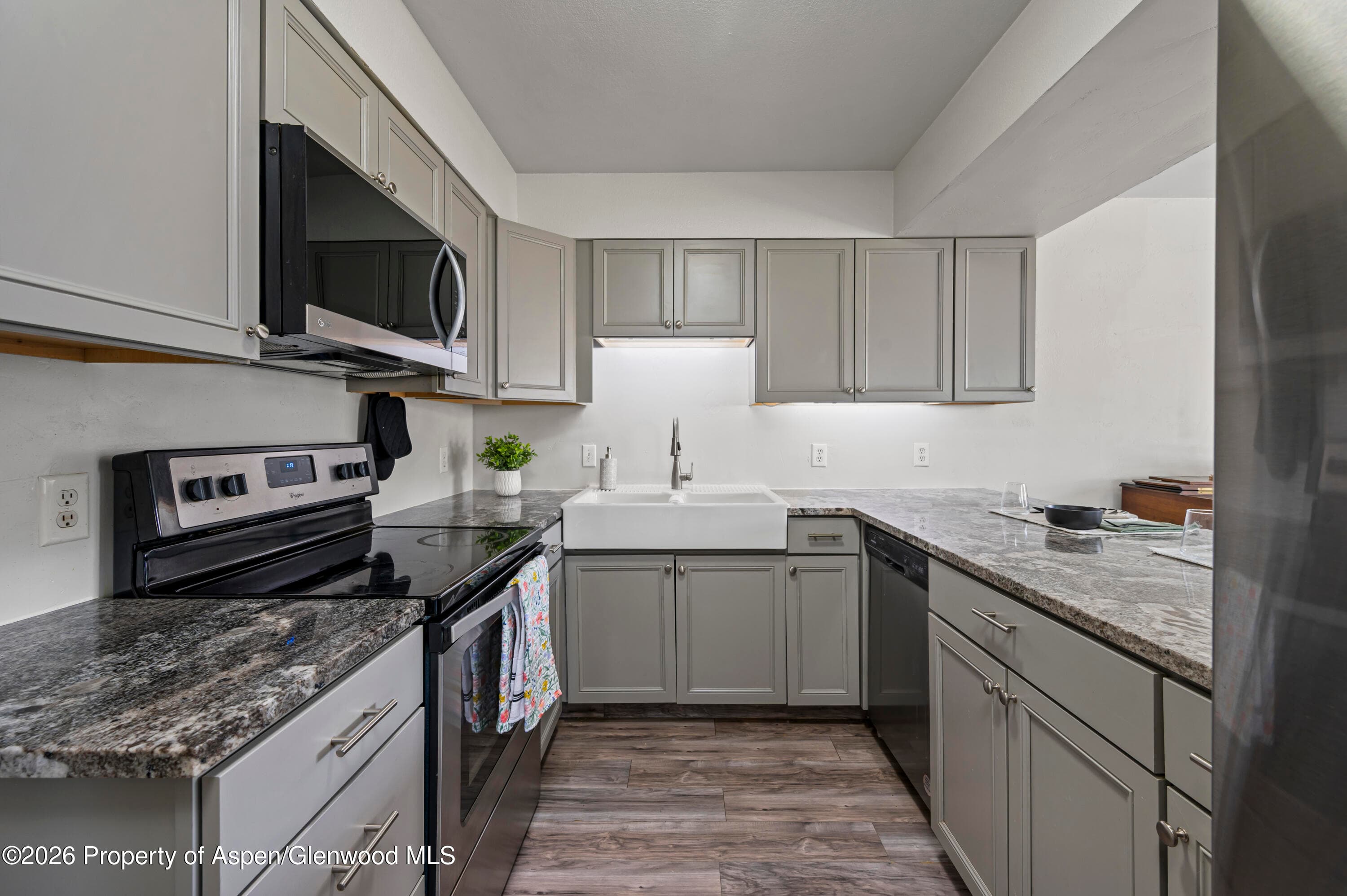 2019 Acacia Avenue, Rifle, CO 81650 - Photo 8
