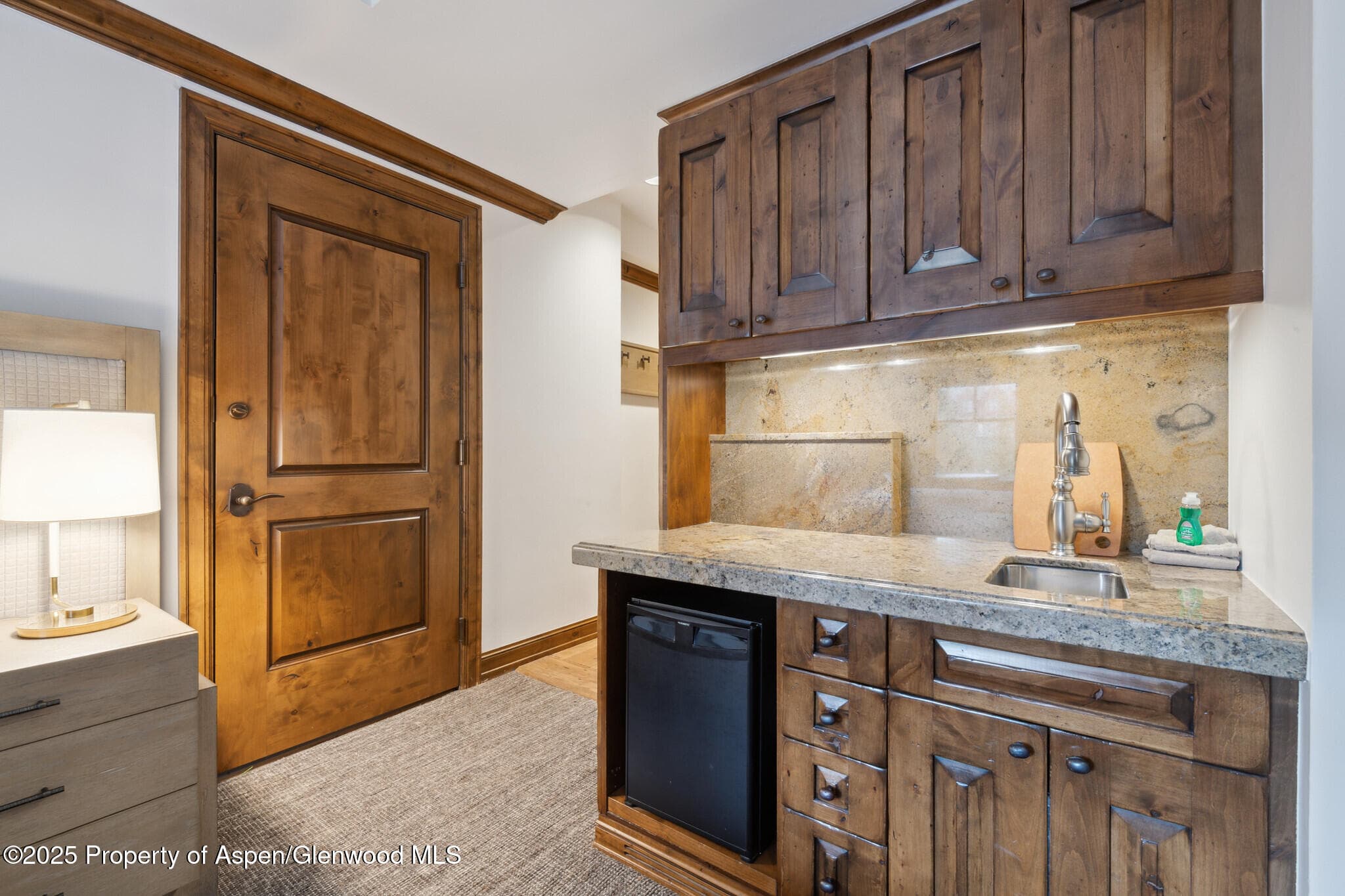 415 E Dean St., Unit 36, Weeks 5 & 6, Aspen, CO 81611 - Photo 30