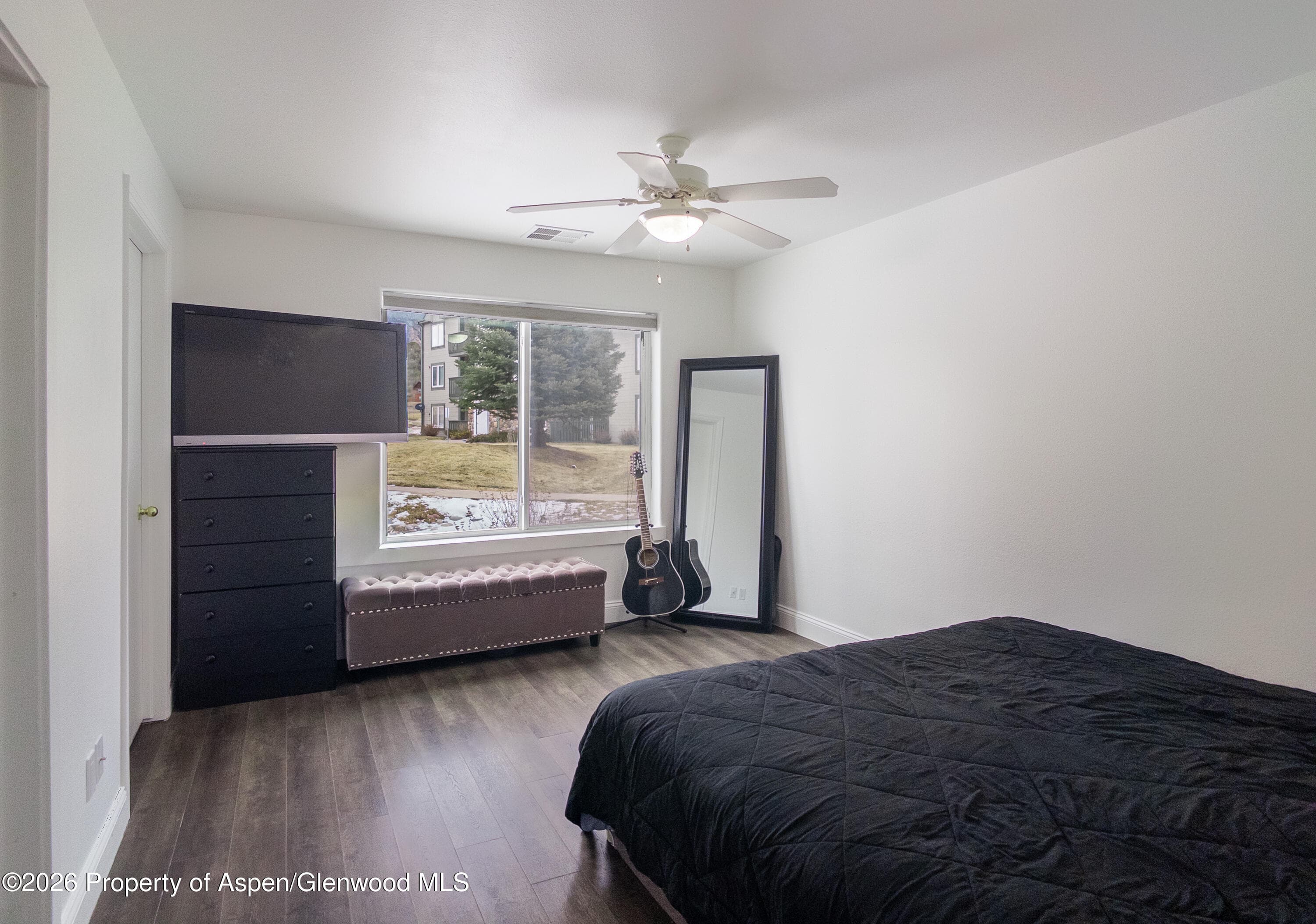 792 Castle Valley Boulevard B, New Castle, CO 81647 - Photo 3