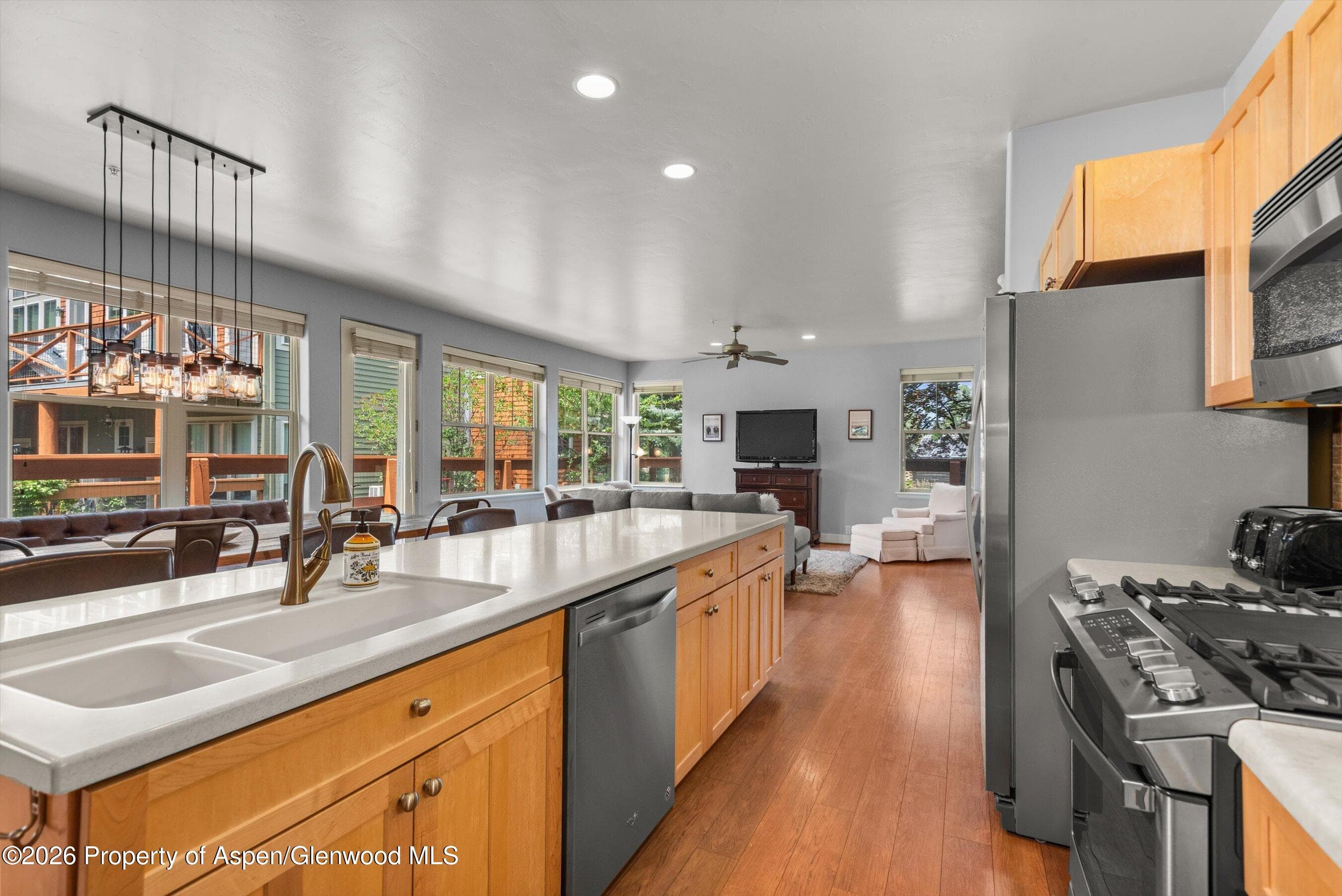 548 Evans Court, Basalt, CO 81621 - Photo 6