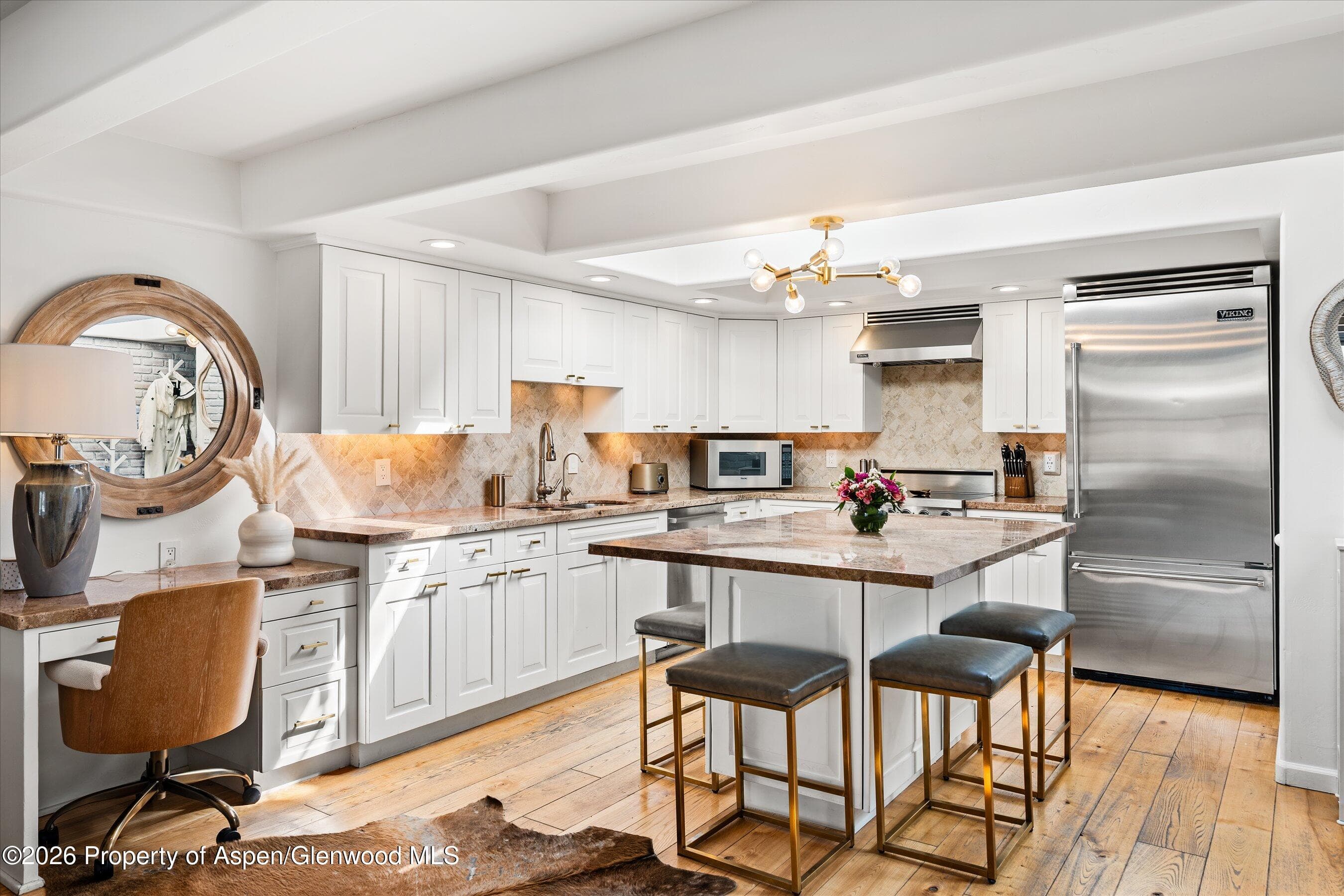 901 E Hyman Avenue 11, Aspen, CO 81611 - Photo 2