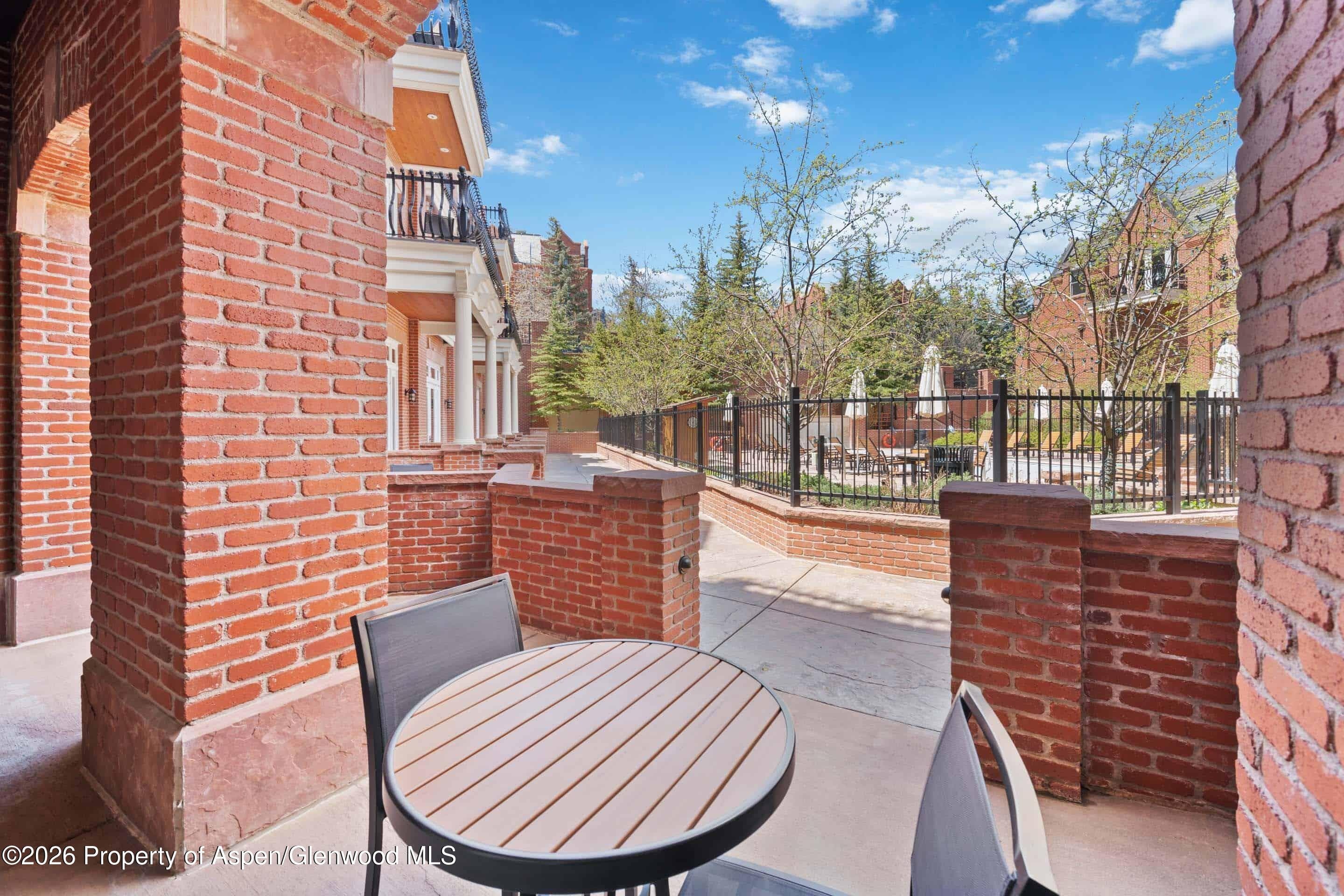 415 E Dean St, Unit 8, Week 12, Aspen, CO 81611 - Photo 18
